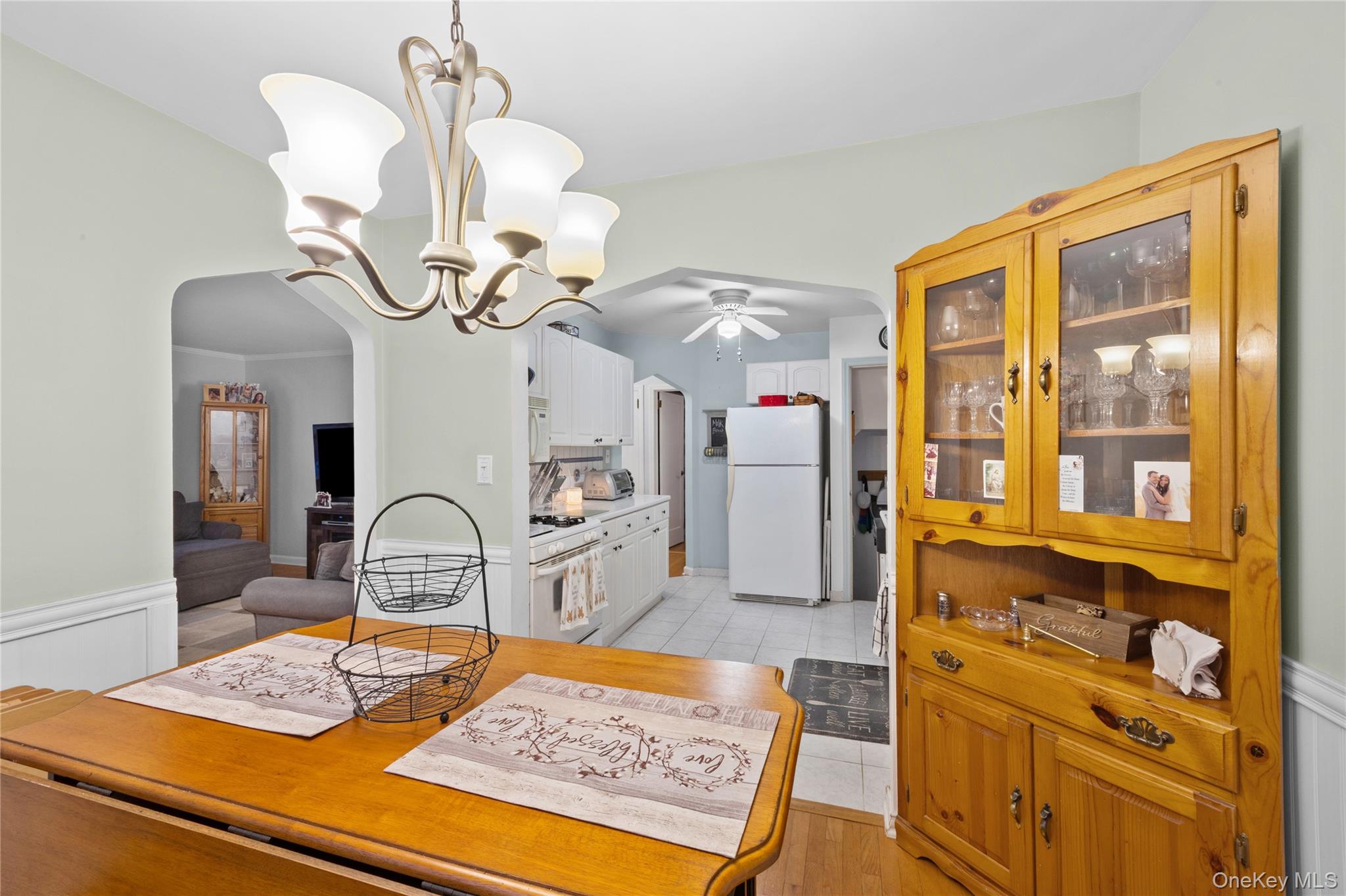 #8 photo, 38 Hawthorne Avenue, Floral Park , NY 11001