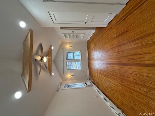 #10 photo, 35 Youngs Hill Road, 롱 아일랜드 Huntington , NY 11743