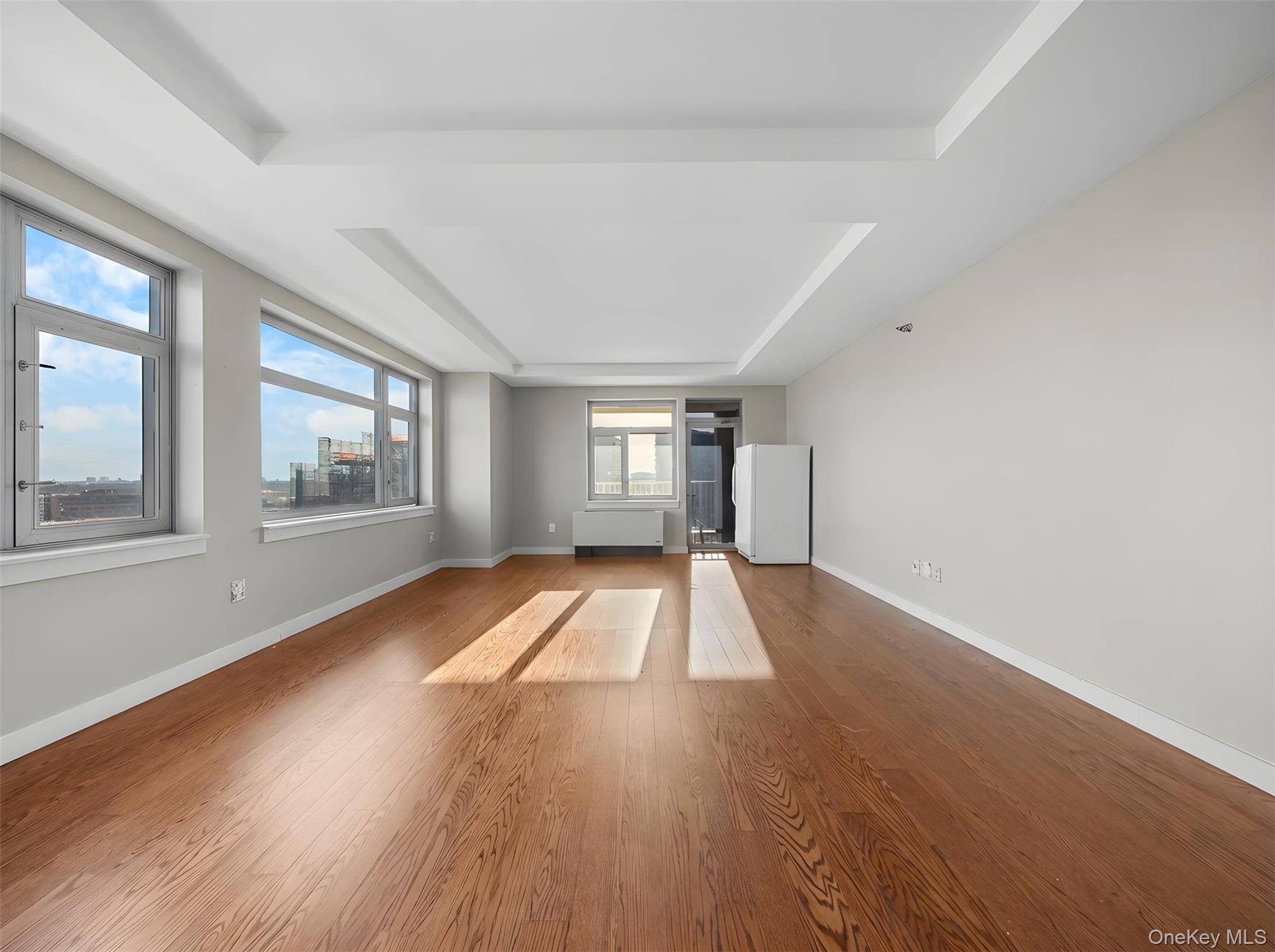 #7 photo, 40-22 College Point Boulevard, Flushing , NY 11354