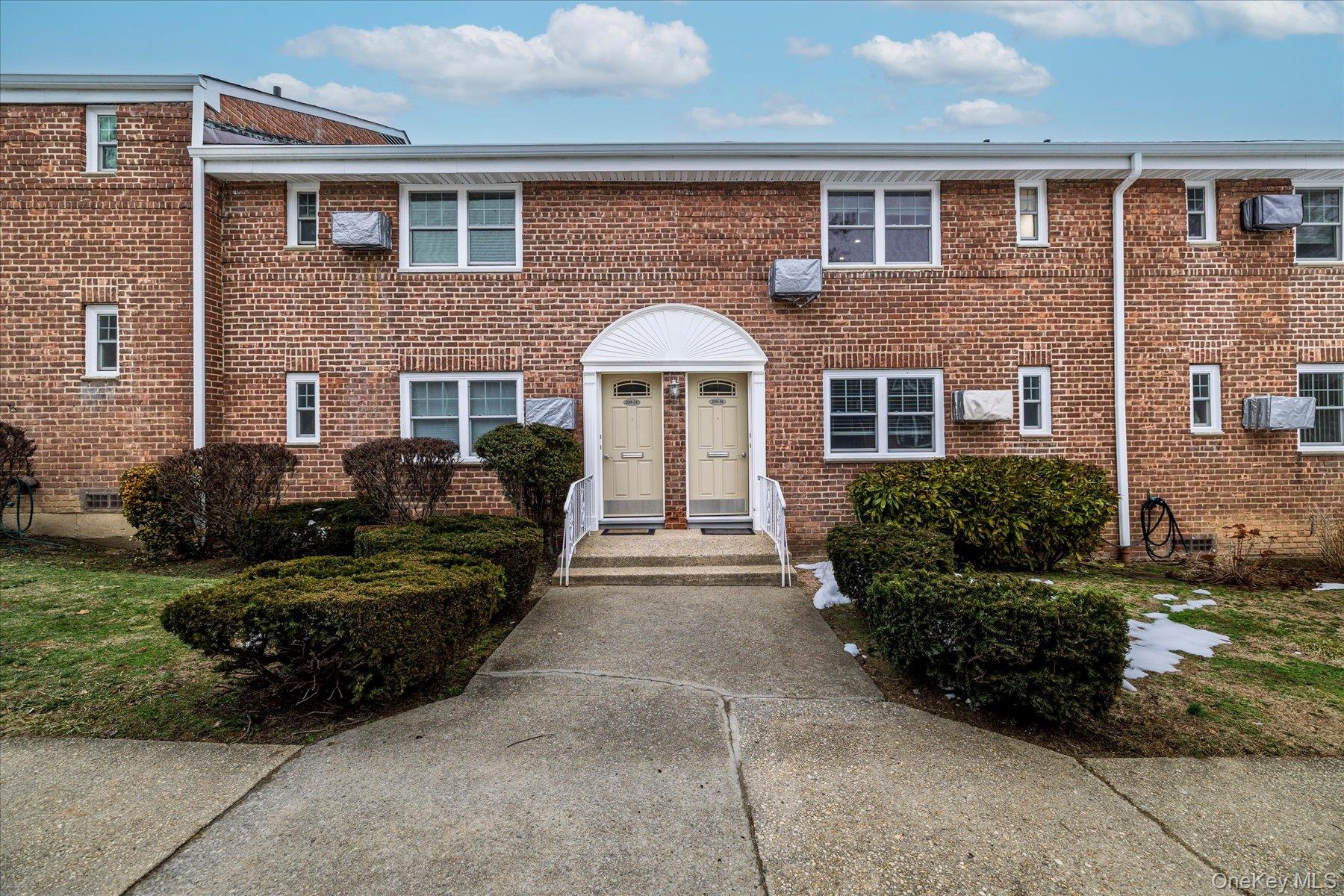 #2 photo, 22930 Kingsbury Avenue, Oakland Gardens , NY 11364