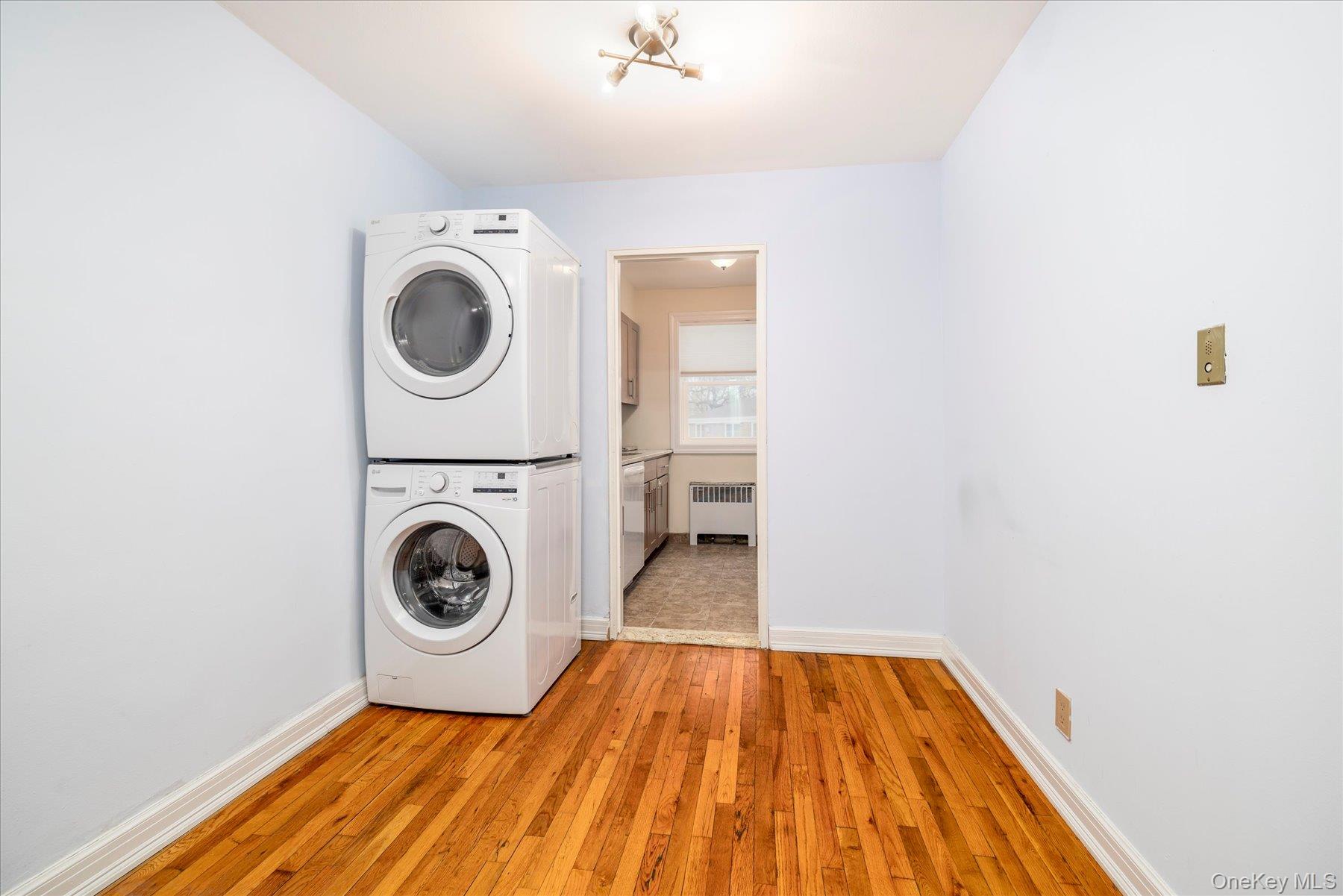 #6 photo, 22930 Kingsbury Avenue, Oakland Gardens , NY 11364