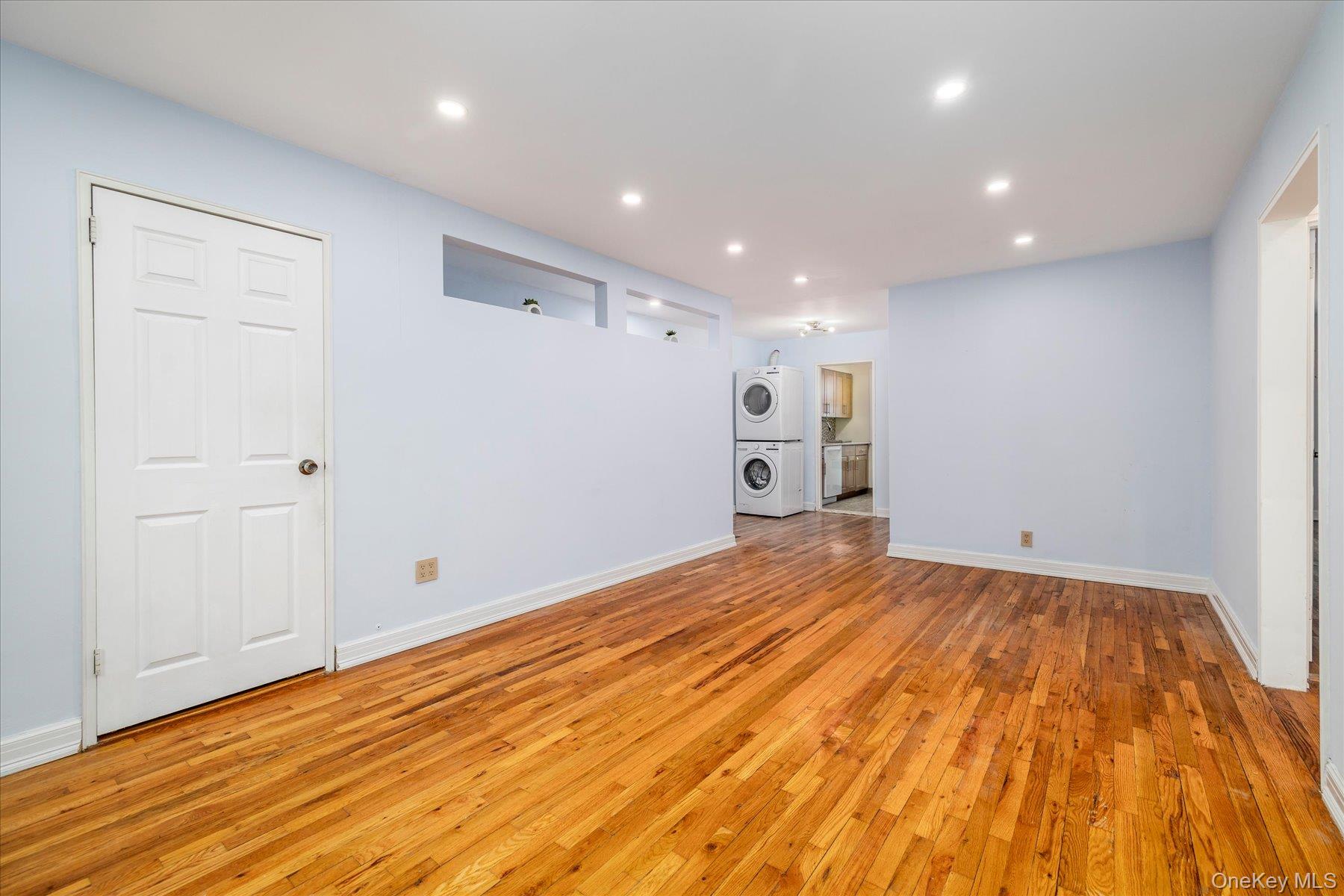 #9 photo, 22930 Kingsbury Avenue, Oakland Gardens , NY 11364