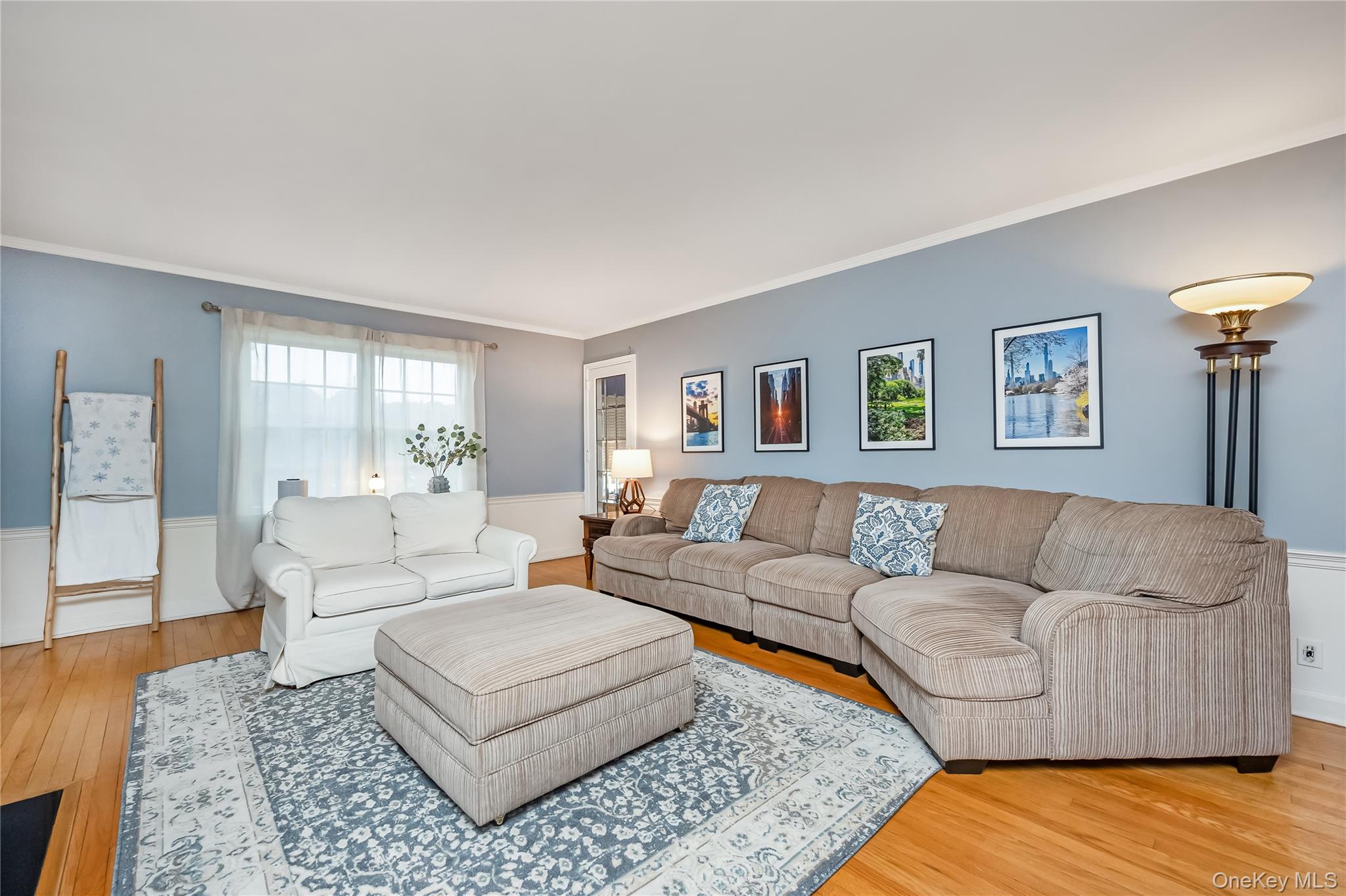 #11 photo, 28 Lincoln Avenue, מחוז נסאו Massapequa , NY 11758