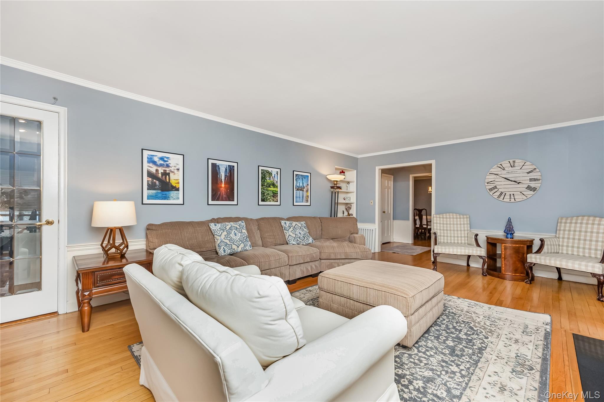 #12 photo, 28 Lincoln Avenue, מחוז נסאו Massapequa , NY 11758