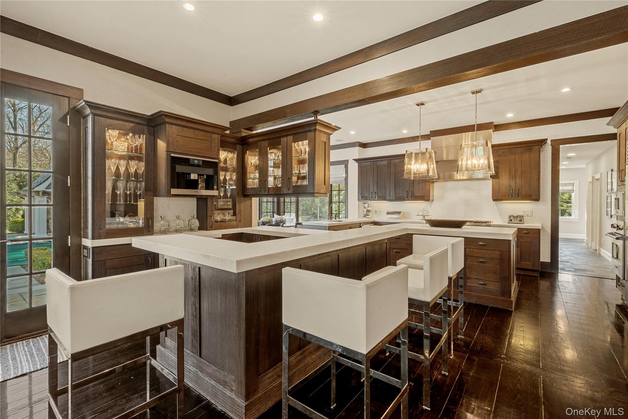 #15 photo, 8 Serenite Lane, 롱 아일랜드 Muttontown , NY 11791