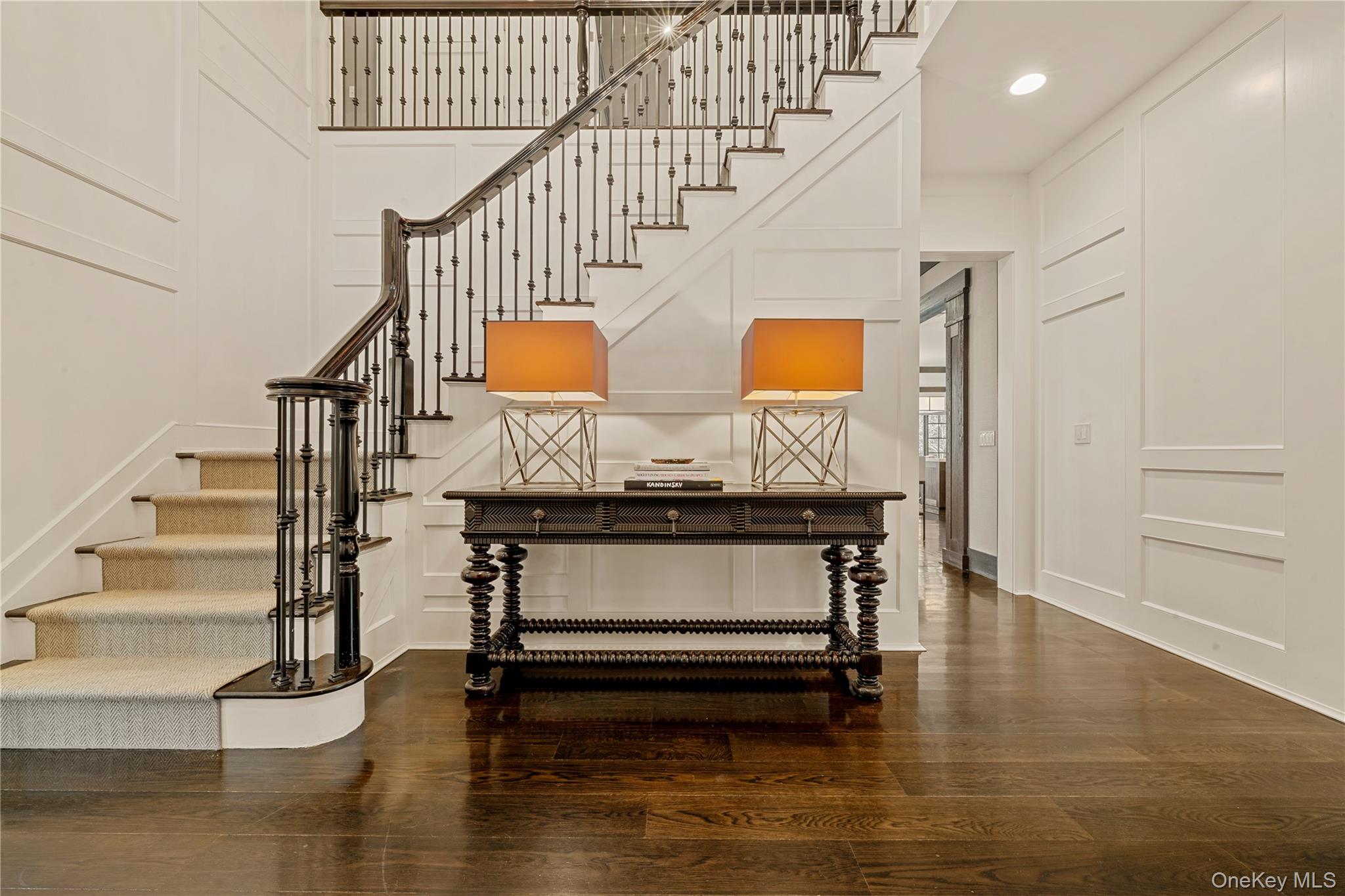 #8 photo, 8 Serenite Lane, 롱 아일랜드 Muttontown , NY 11791