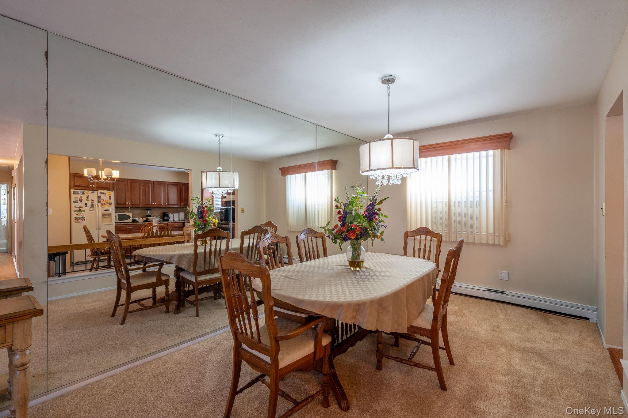 #5 photo, 40 E Lincoln Avenue, 롱 아일랜드 Massapequa , NY 11758