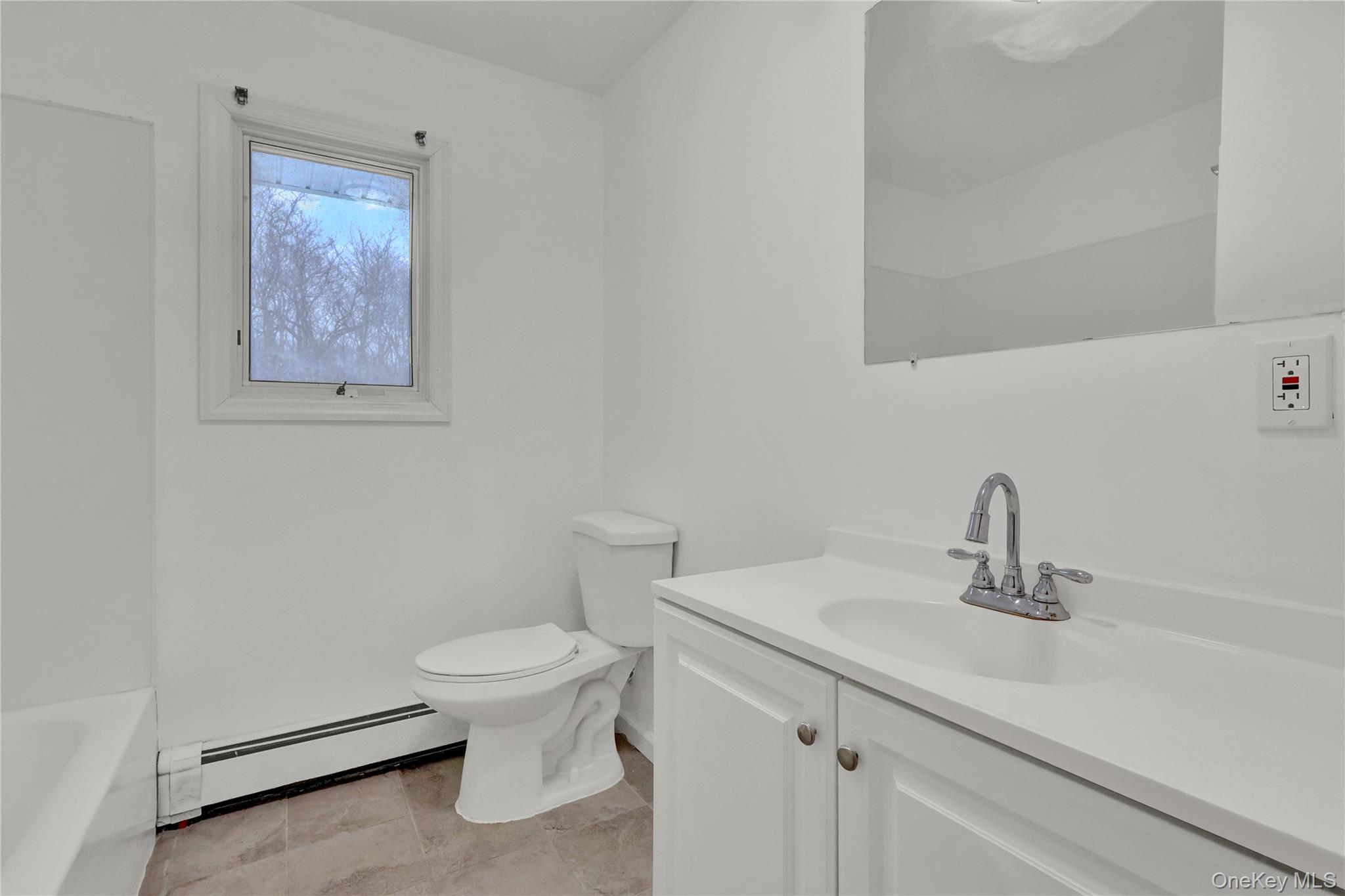 #11 photo, 43 Carver Boulevard, Bellport , NY 11713