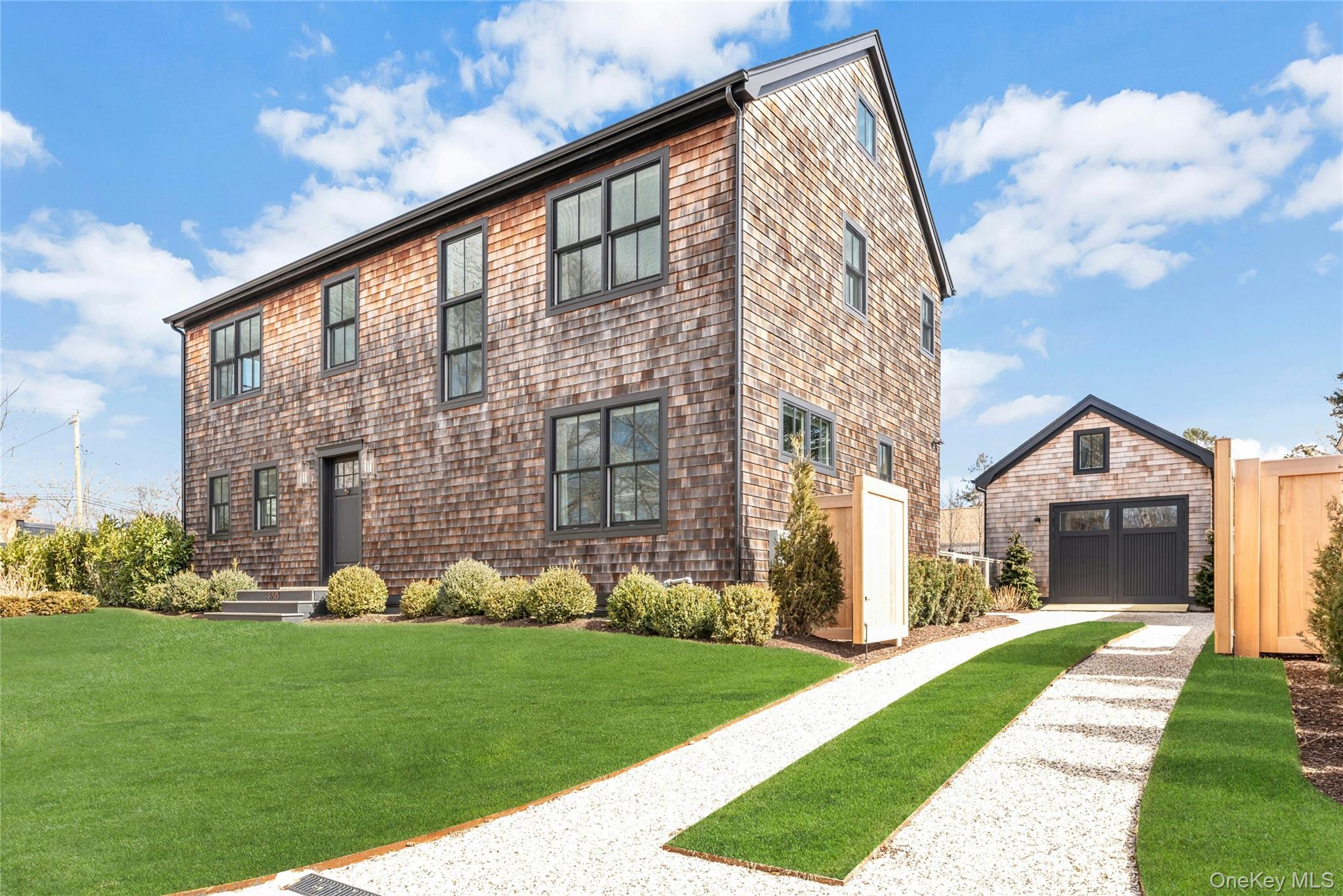 #1 photo, 850 3rd Street, New Suffolk , NY 11956