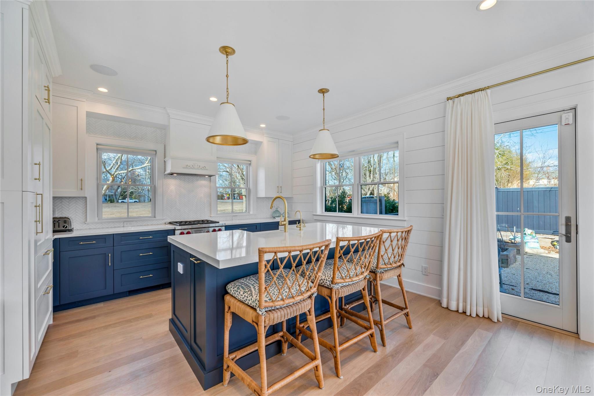 #4 photo, 850 3rd Street, New Suffolk , NY 11956