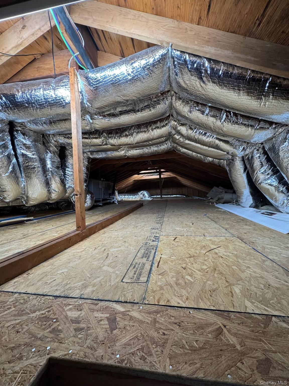 #20 photo, 501 Johnson Avenue, सफ़ोक काउंटी Ronkonkoma , NY 11779