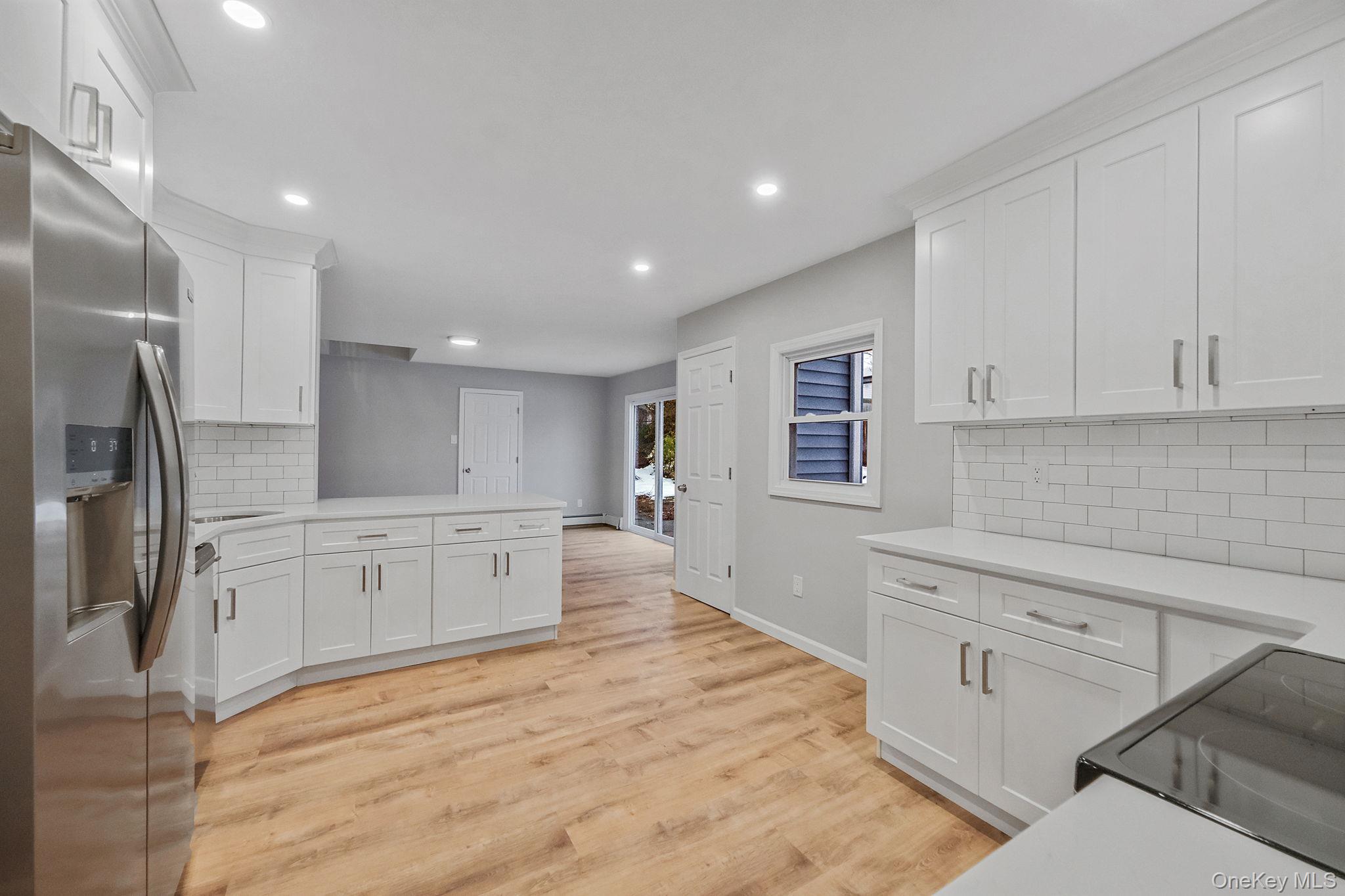 #14 photo, 38 Clymer Street, সাফোক কাউন্টি Port Jefferson , NY 11776