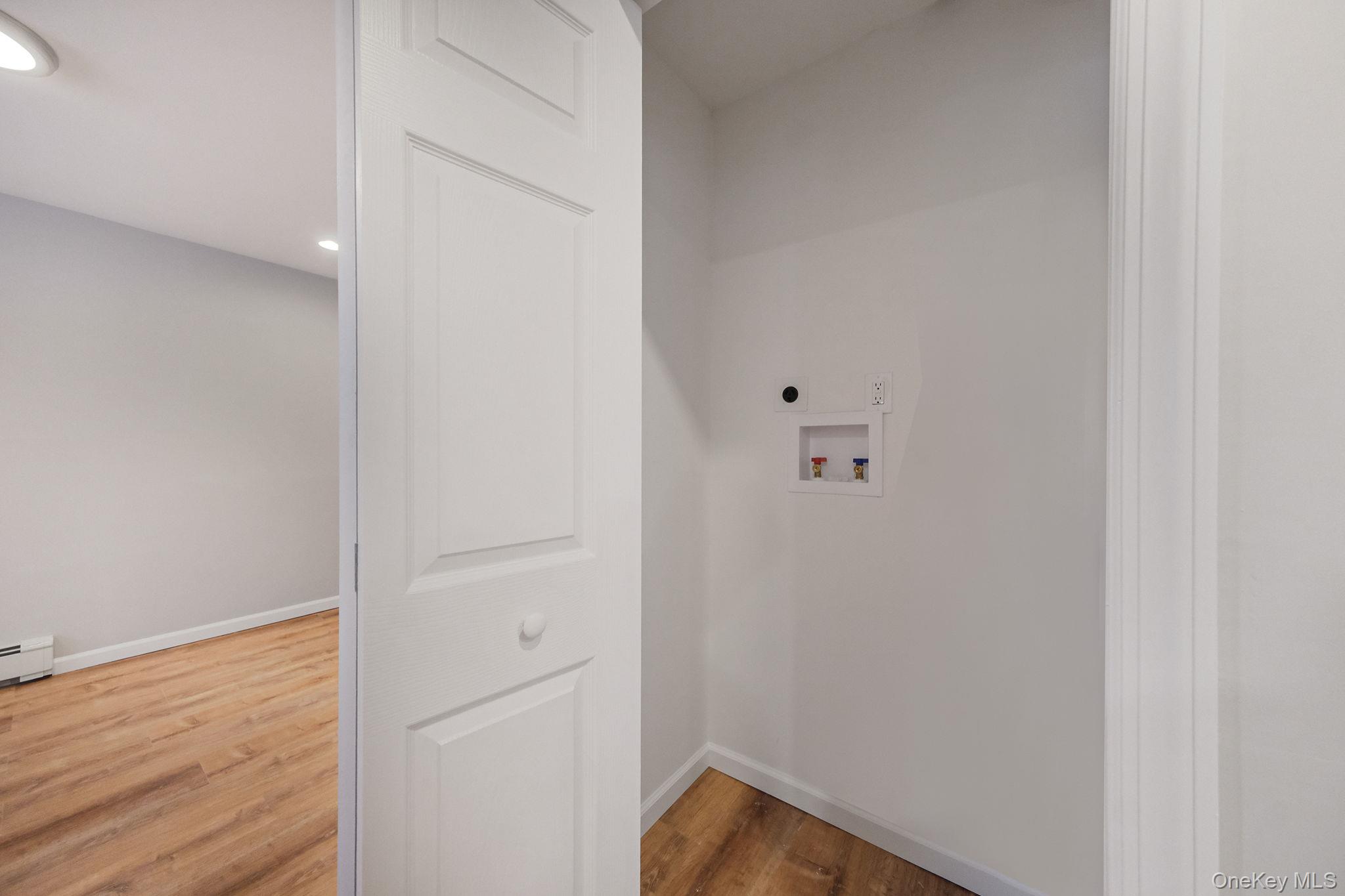 #17 photo, 38 Clymer Street, সাফোক কাউন্টি Port Jefferson , NY 11776