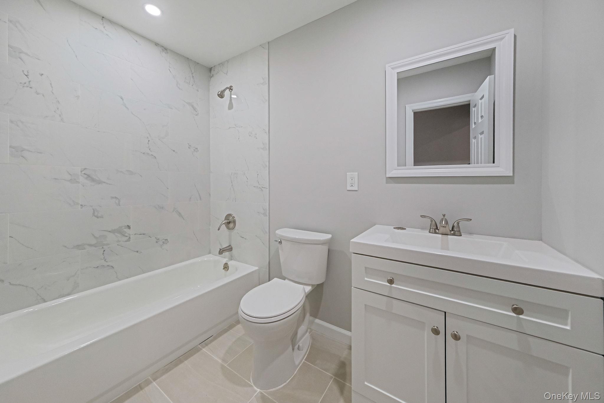 #18 photo, 38 Clymer Street, সাফোক কাউন্টি Port Jefferson , NY 11776