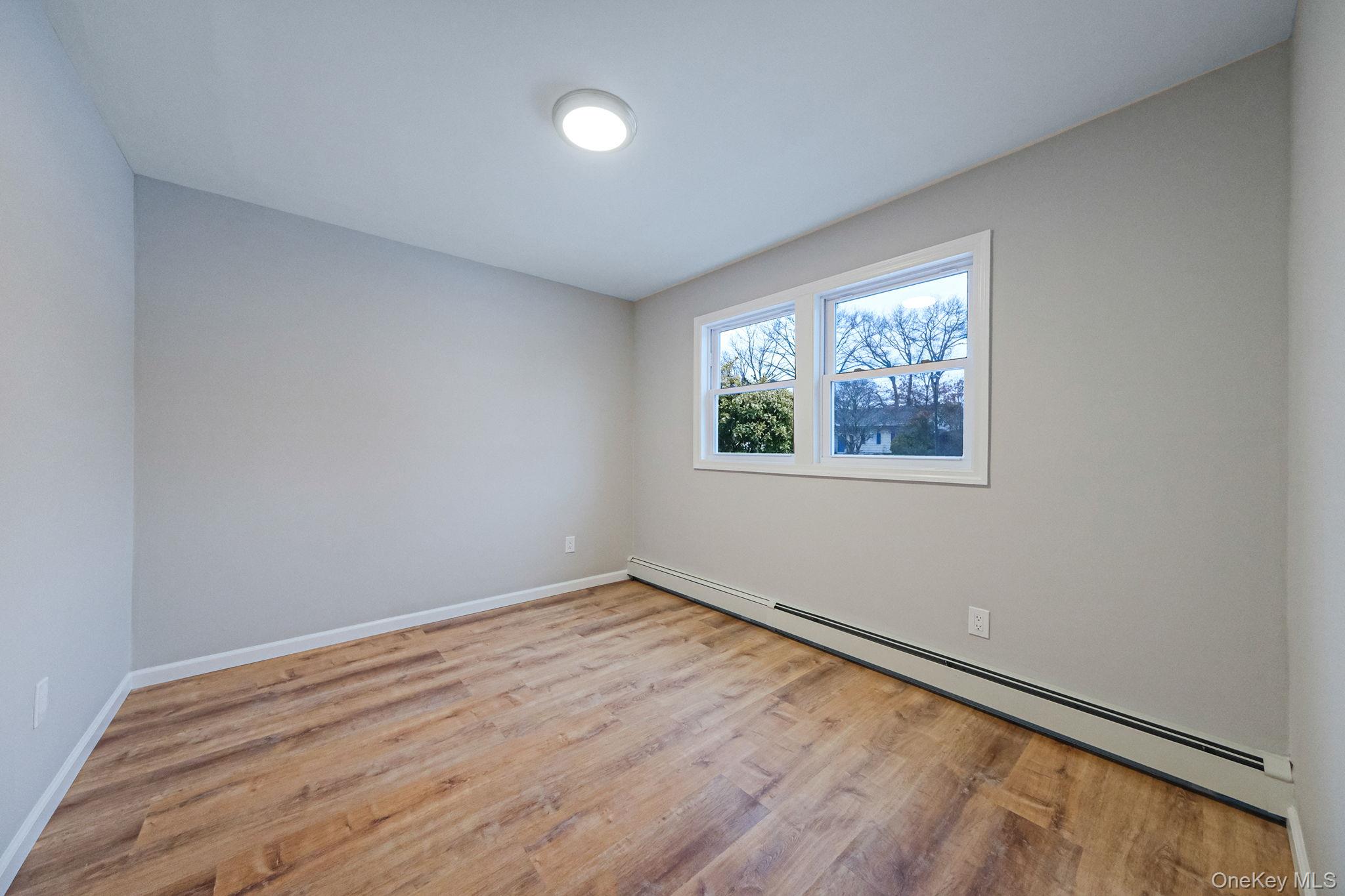 #19 photo, 38 Clymer Street, সাফোক কাউন্টি Port Jefferson , NY 11776