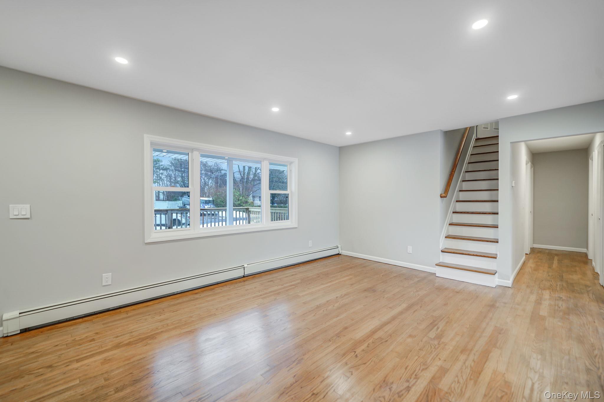 #11 photo, 1730 Heckscher Avenue, Bay Shore , NY 11706