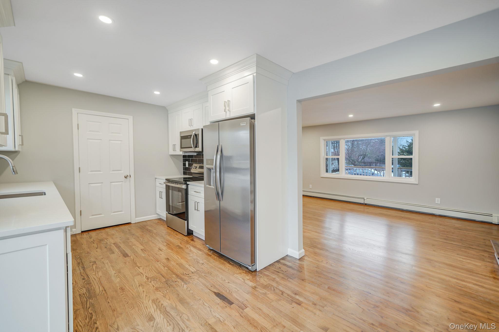 #15 photo, 1730 Heckscher Avenue, Bay Shore , NY 11706