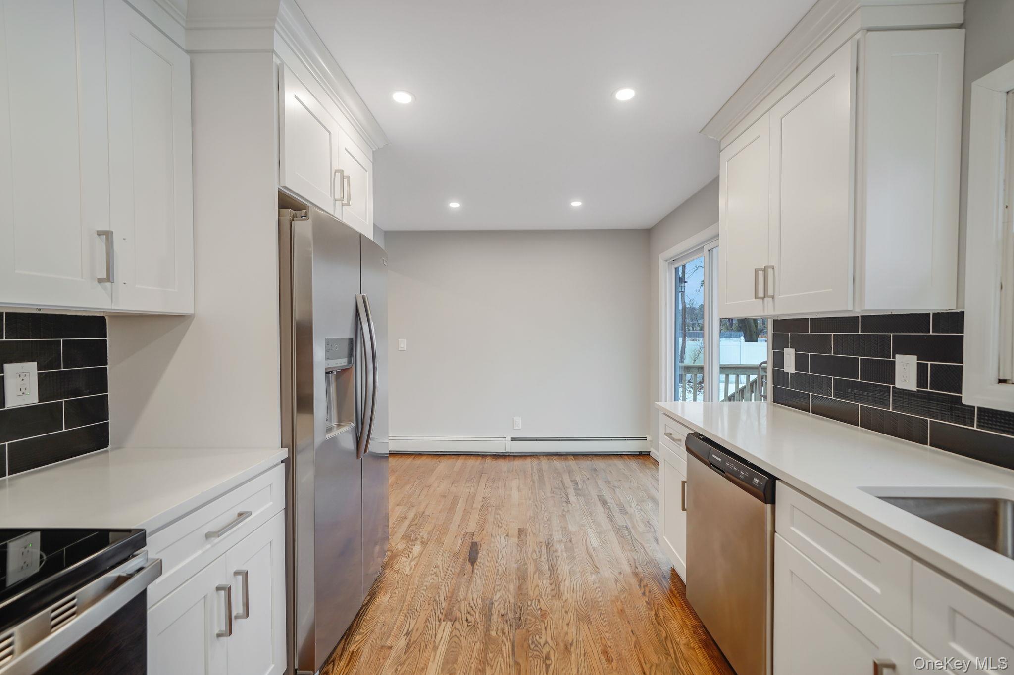 #16 photo, 1730 Heckscher Avenue, Bay Shore , NY 11706