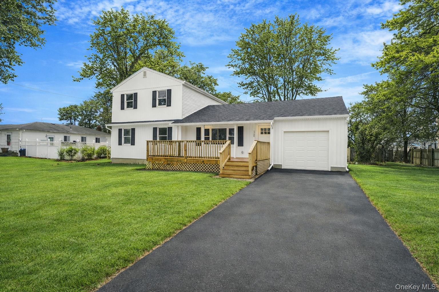 #2 photo, 1730 Heckscher Avenue, Bay Shore , NY 11706