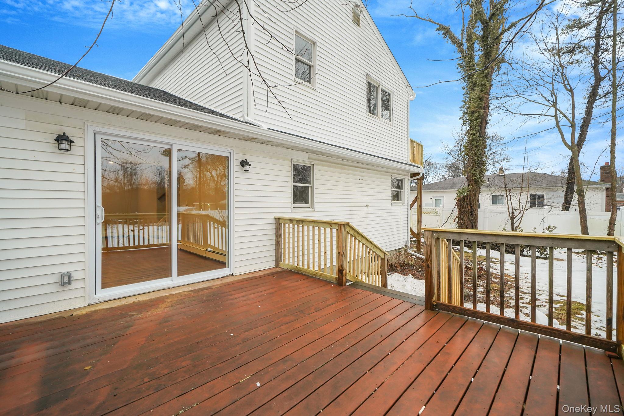 #7 photo, 1730 Heckscher Avenue, Bay Shore , NY 11706