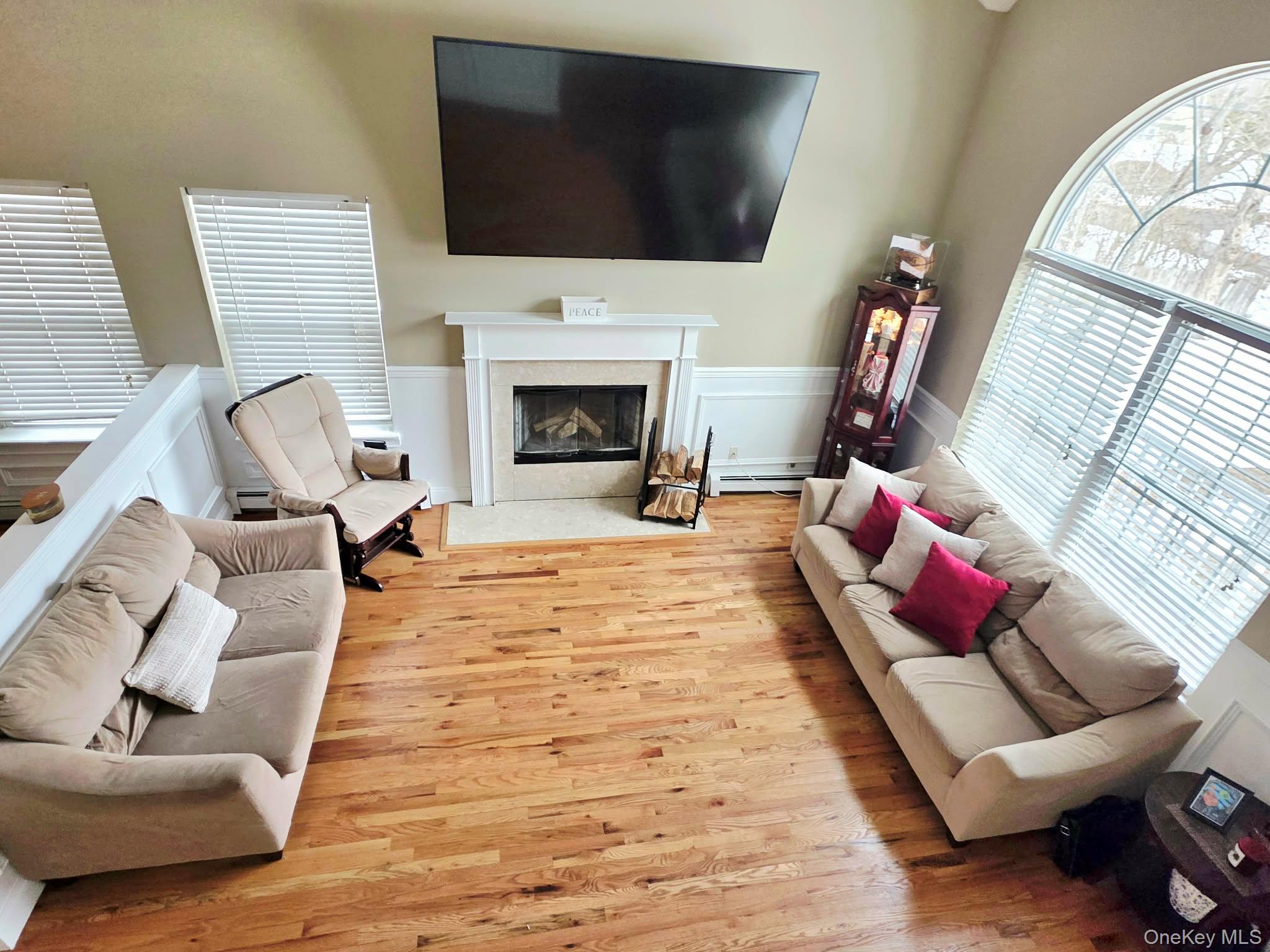 #10 photo, 131 Forrest Avenue, Shirley , NY 11967