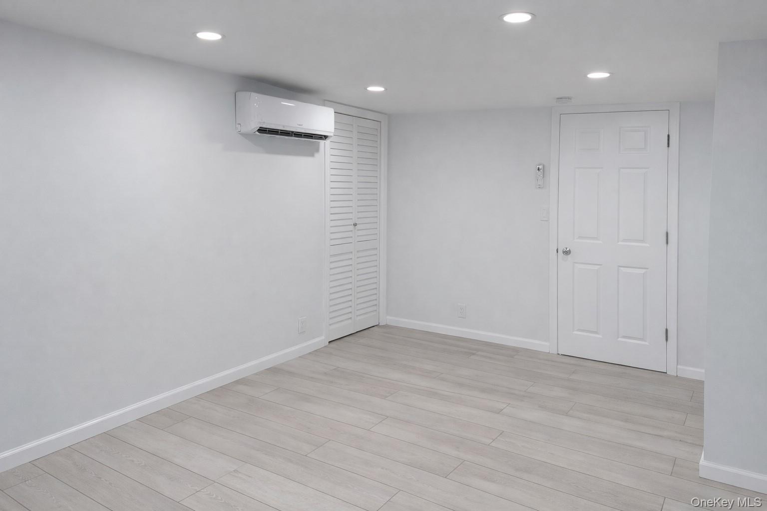 #10 photo, 70 S Cottage Street, Valley Stream , NY 11580