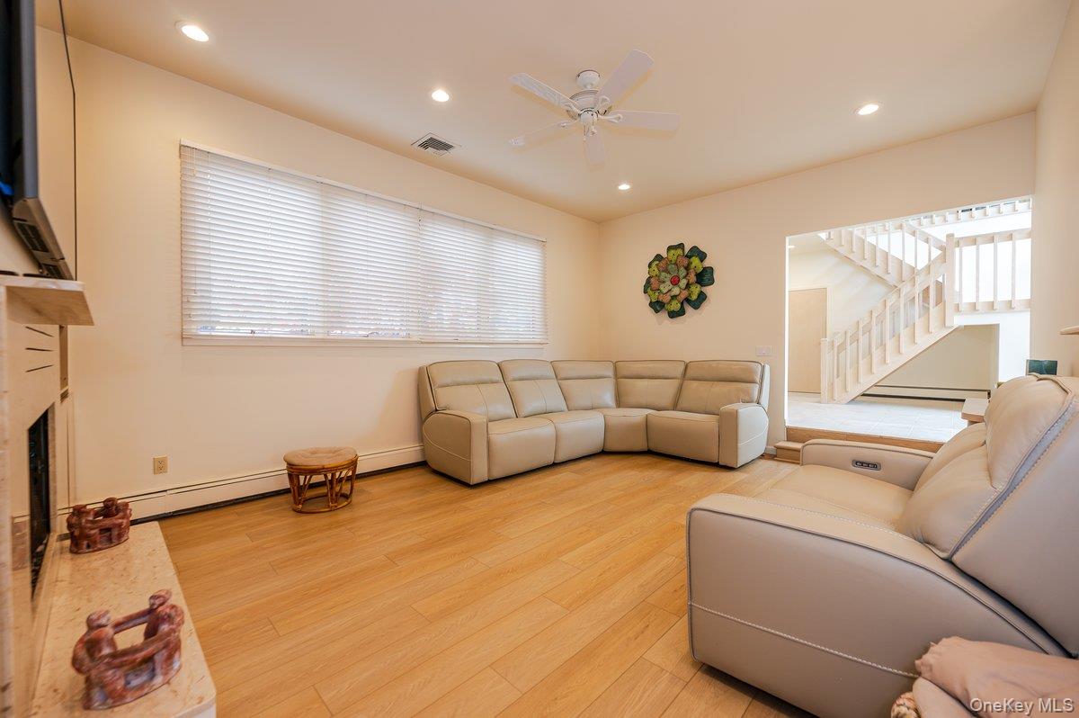 #11 photo, 40 Cayuga Avenue, नासाउ काउंटी Atlantic Beach , NY 11509