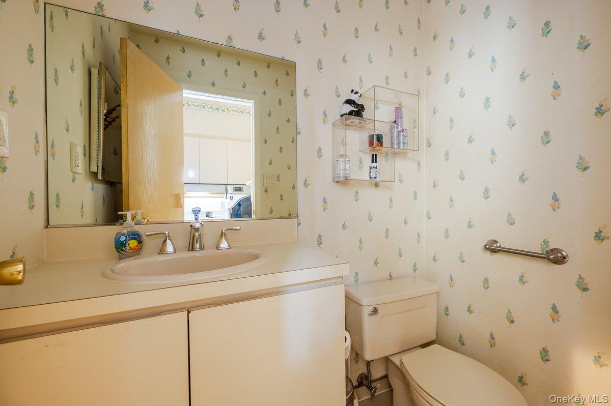 #16 photo, 40 Cayuga Avenue, नासाउ काउंटी Atlantic Beach , NY 11509