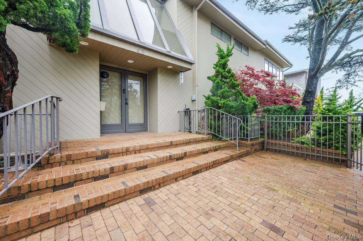 #2 photo, 40 Cayuga Avenue, नासाउ काउंटी Atlantic Beach , NY 11509