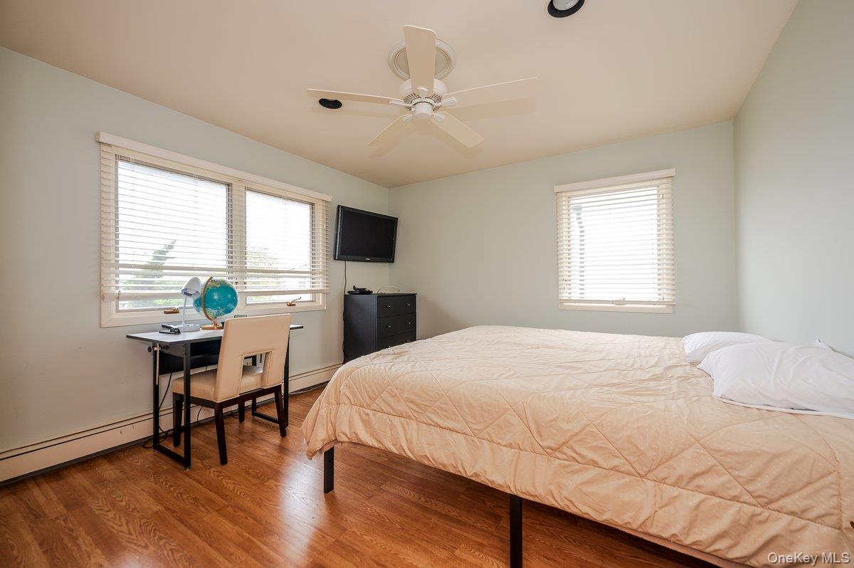 #20 photo, 40 Cayuga Avenue, नासाउ काउंटी Atlantic Beach , NY 11509