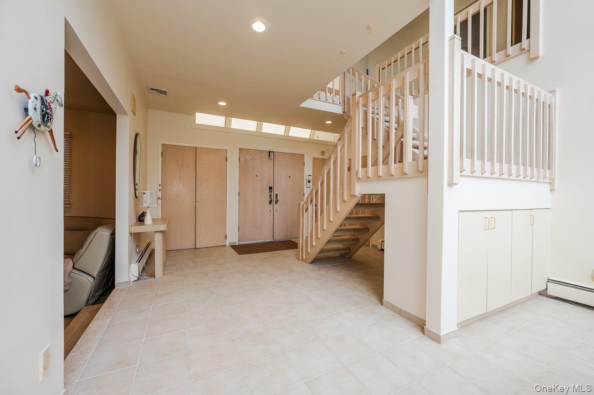 #4 photo, 40 Cayuga Avenue, नासाउ काउंटी Atlantic Beach , NY 11509