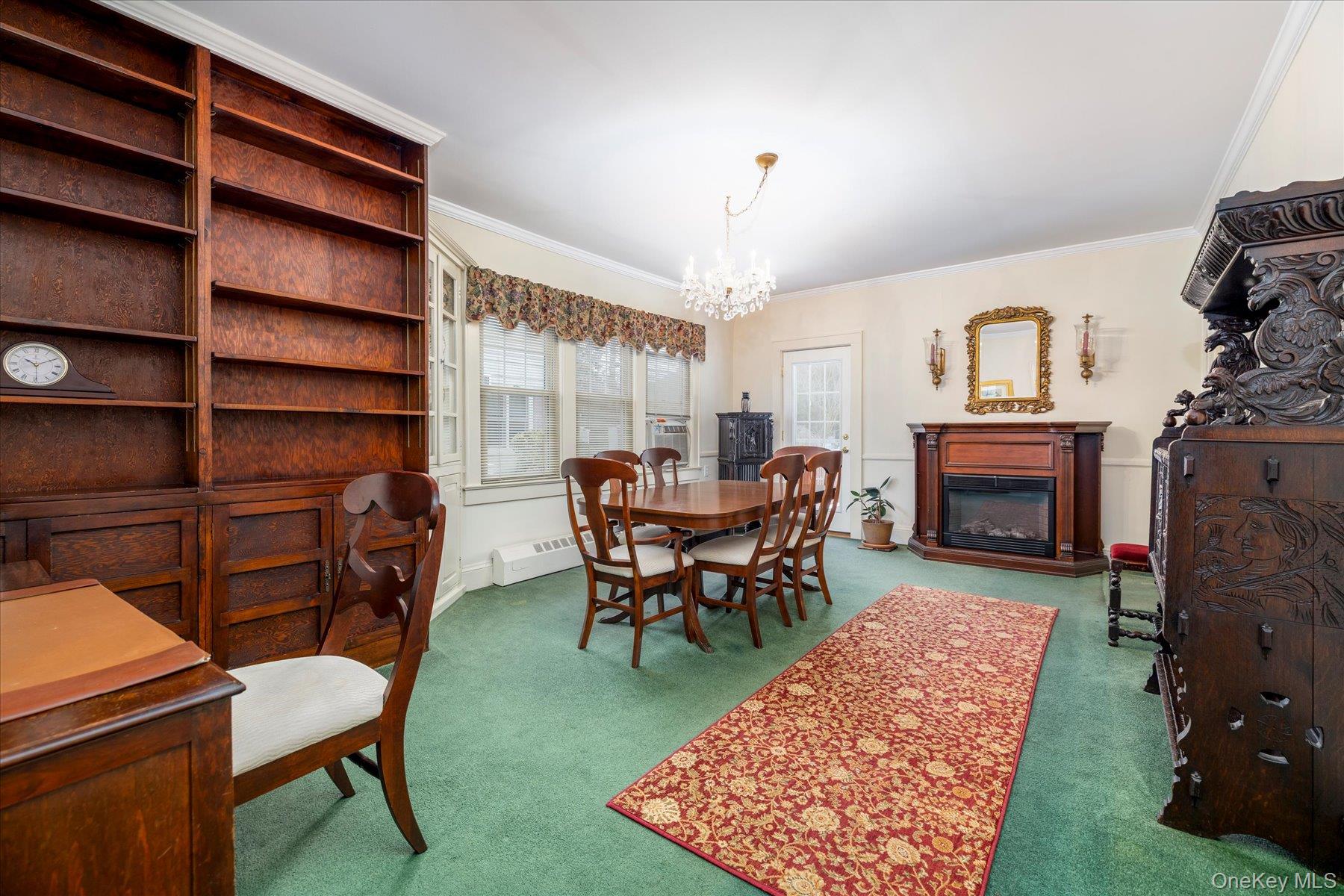 #8 photo, 16 Denton Court, 롱 아일랜드 Rockville Centre , NY 11570