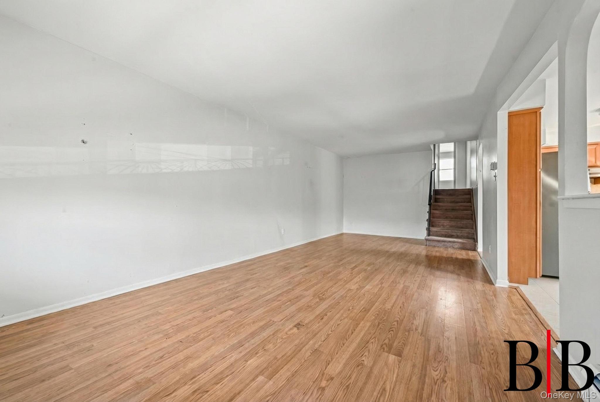 #11 photo, 1241 E 69 Street, הברונקס Brooklyn , NY 11234