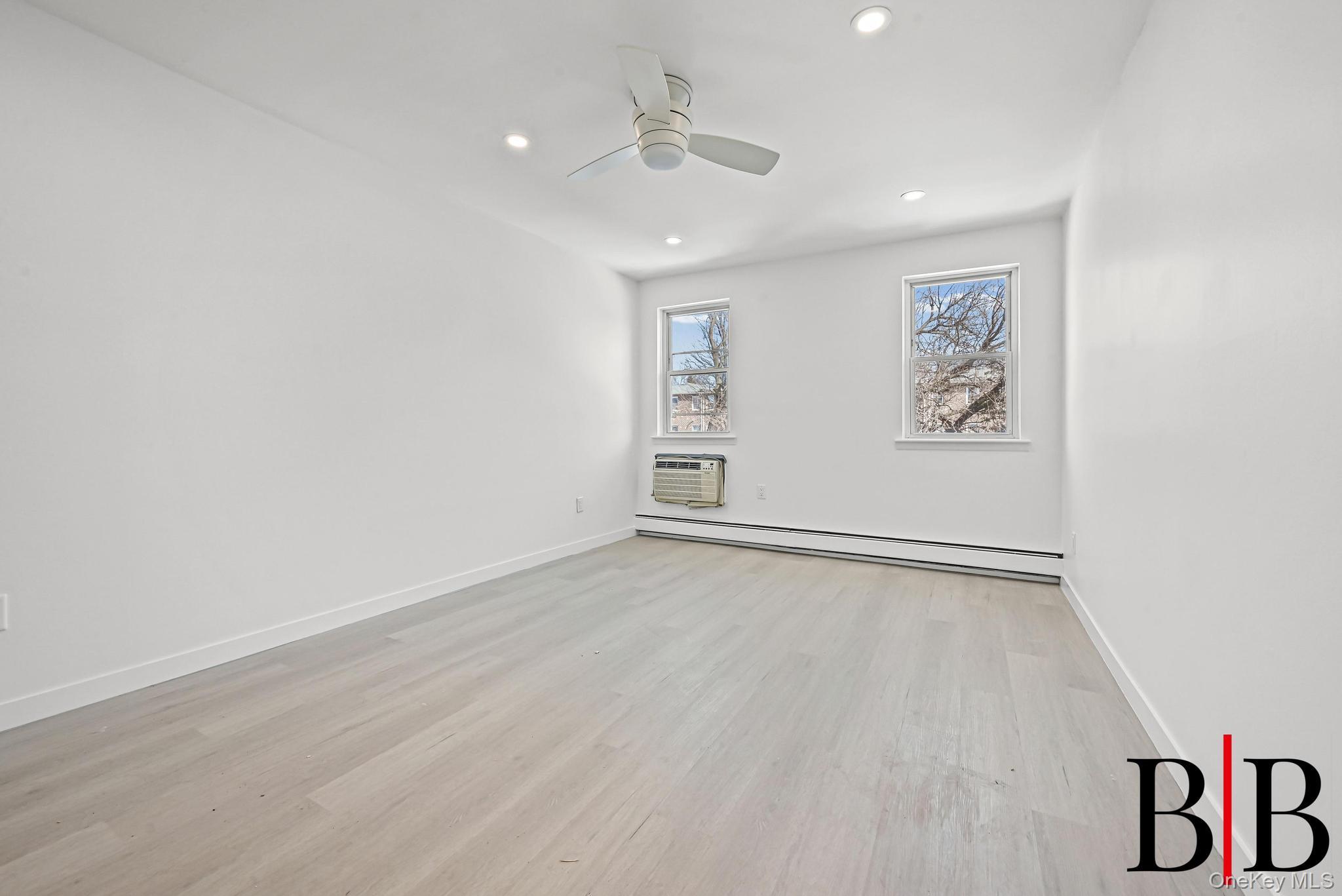 #8 photo, 1241 E 69 Street, הברונקס Brooklyn , NY 11234