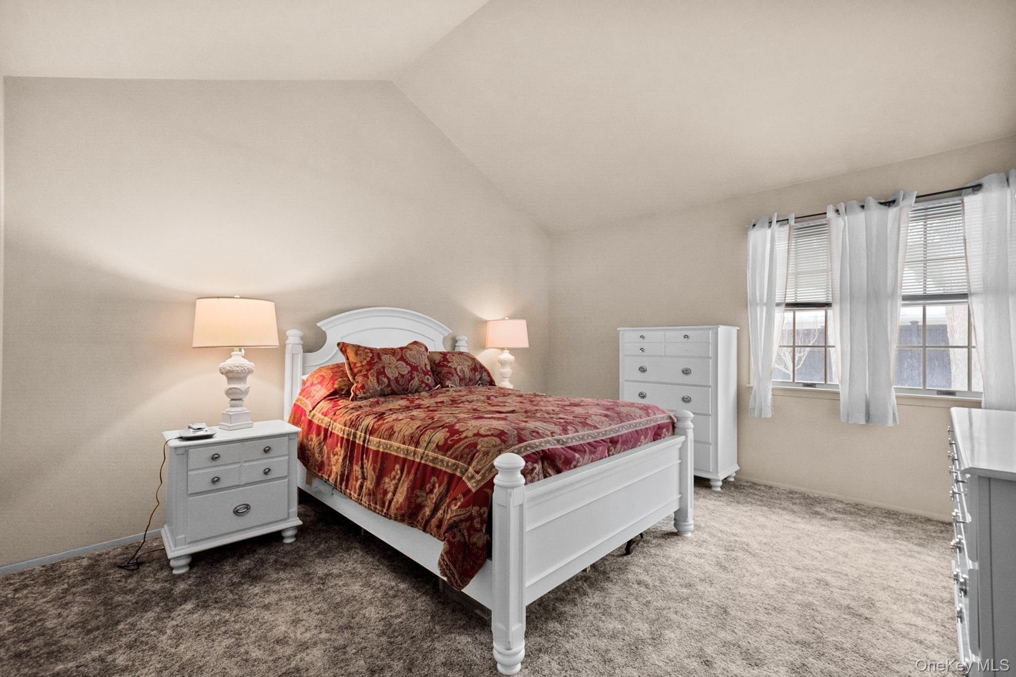 #8 photo, 339 Oakwood Avenue, Саффолк ‖ Bayport , NY 11705