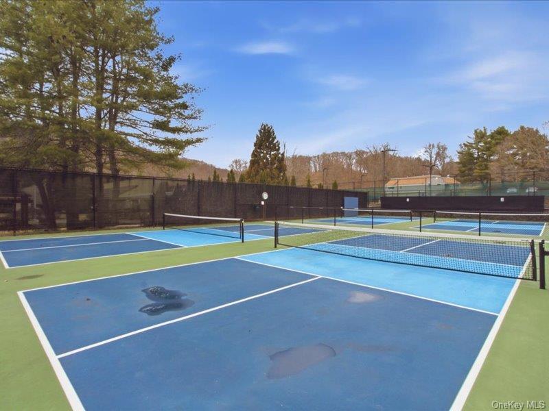 #14 photo, 177 Heritage Hills, Somers , NY 10589