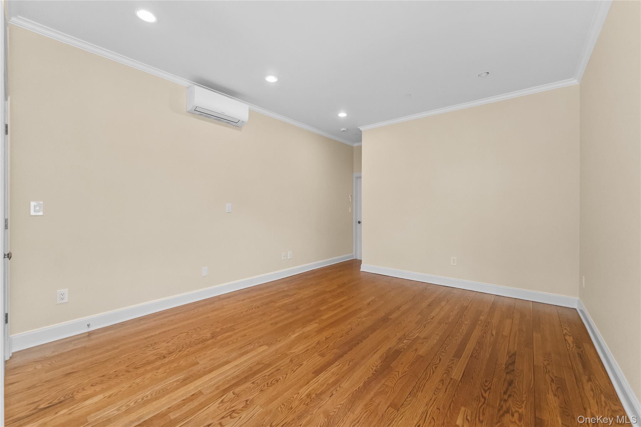 #12 photo, 81 N Washington Street, Tarrytown , NY 10591