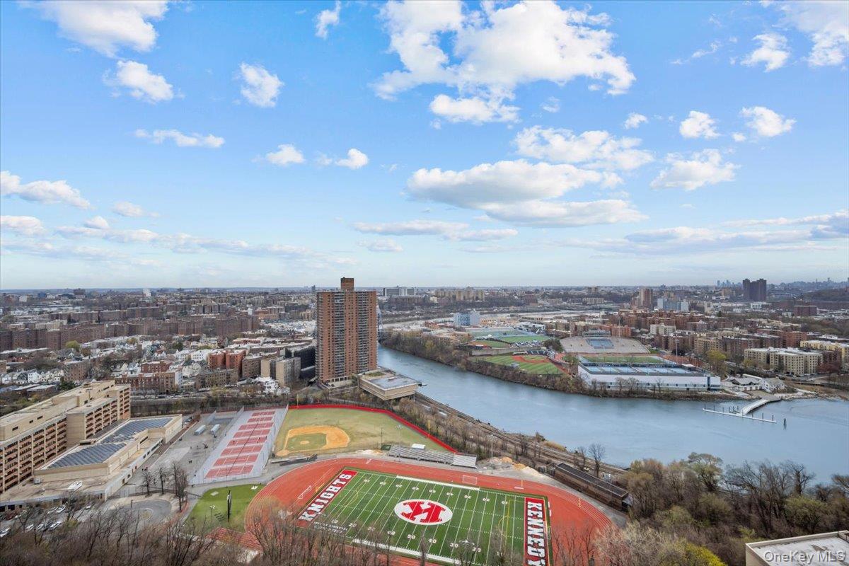 #11 photo, 555 Kappock Street, Bronx , NY 10463