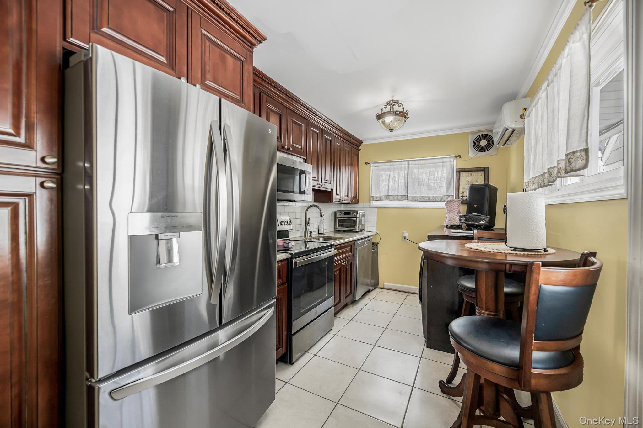 #13 photo, 90 Mountaindale Road, Yonkers , NY 10710