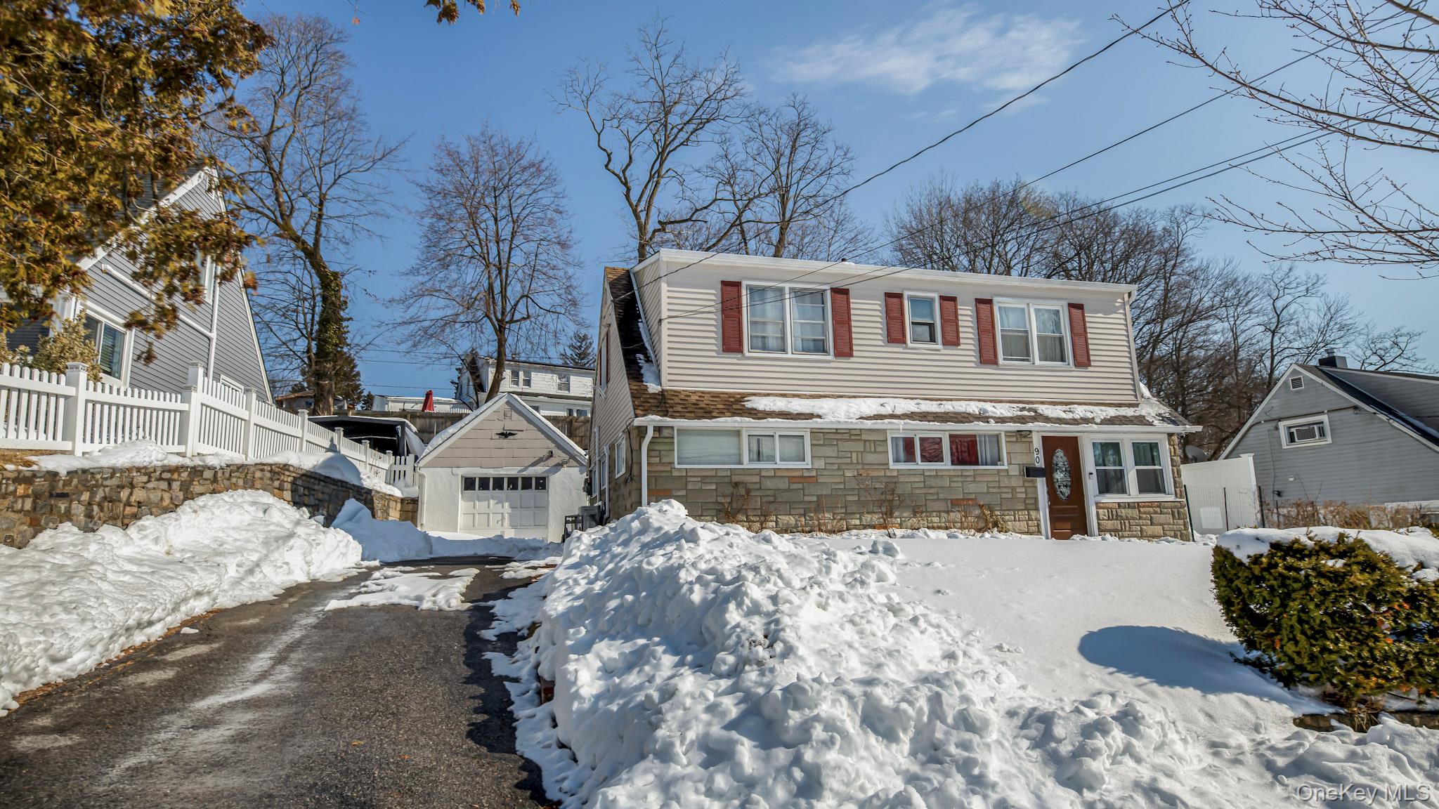 #7 photo, 90 Mountaindale Road, Yonkers , NY 10710