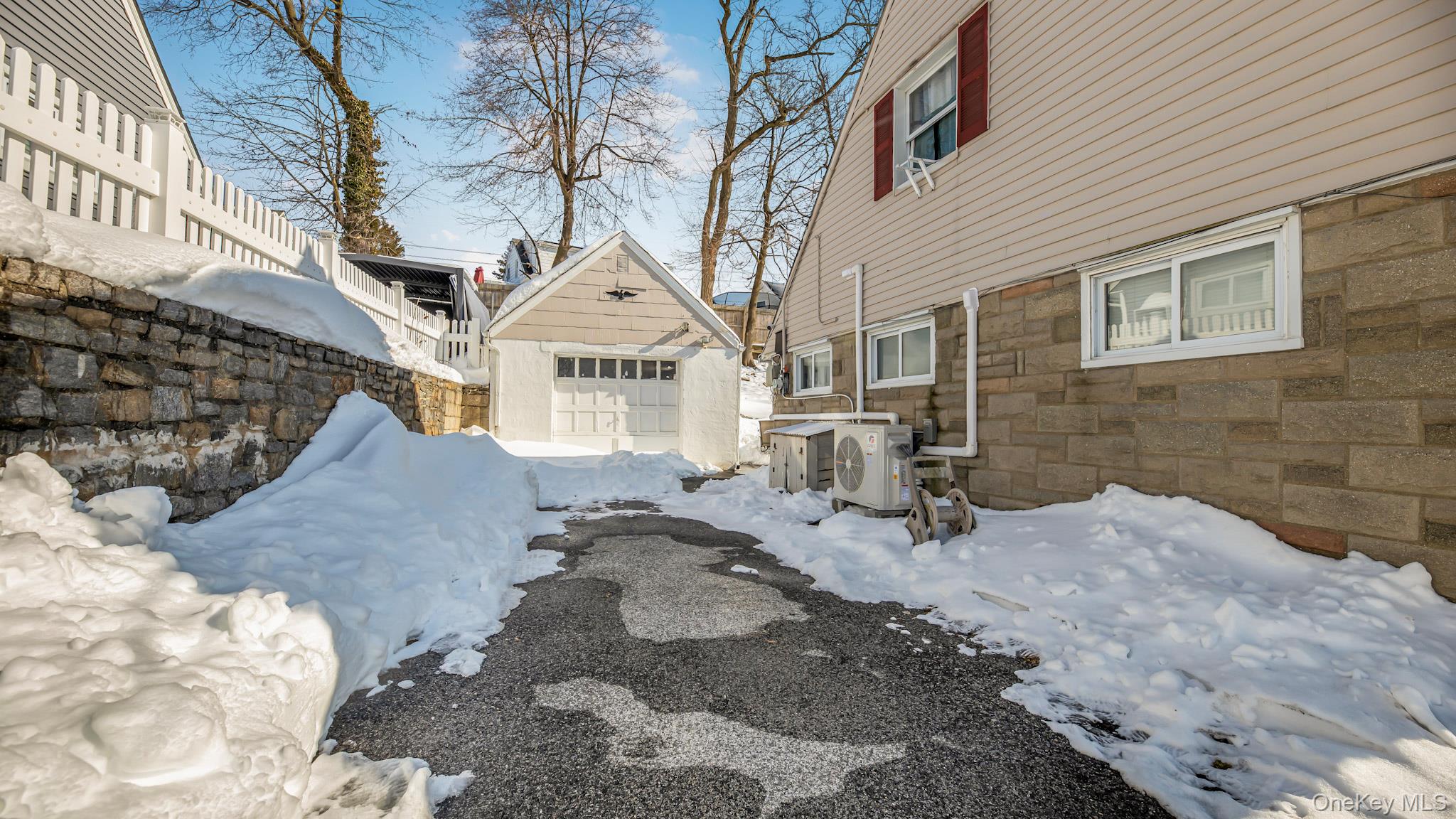 #9 photo, 90 Mountaindale Road, Yonkers , NY 10710