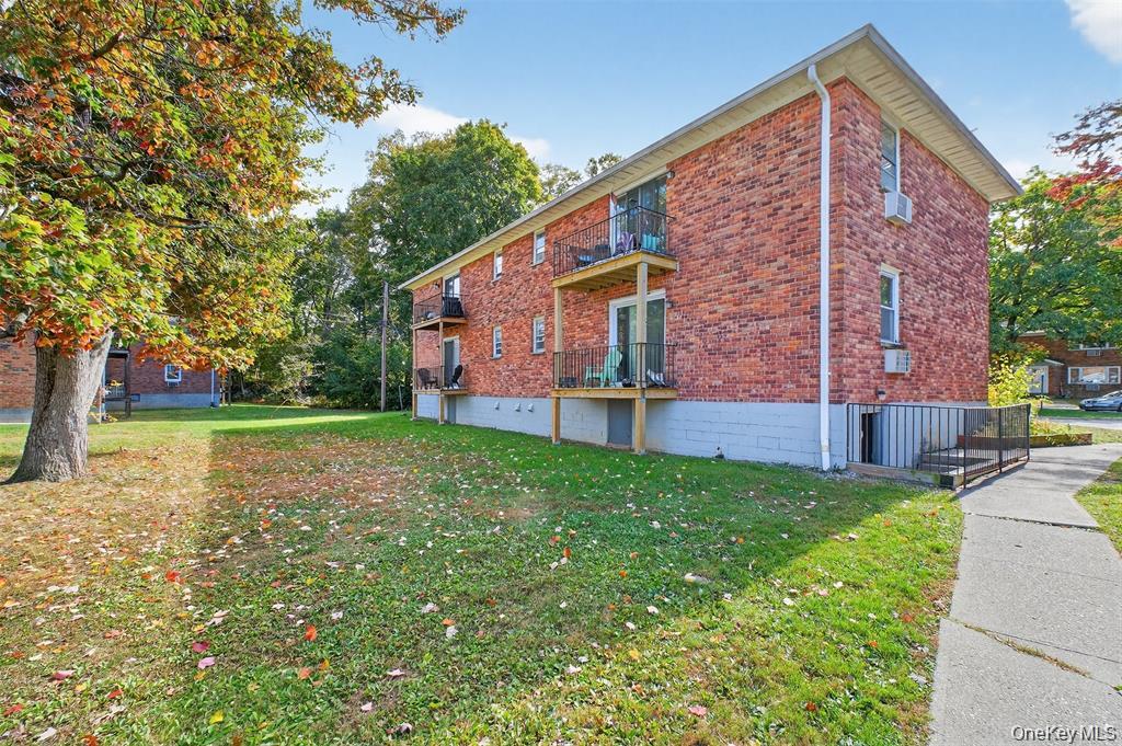 #16 photo, 1668 Route 9, Wappingers Falls , NY 12590