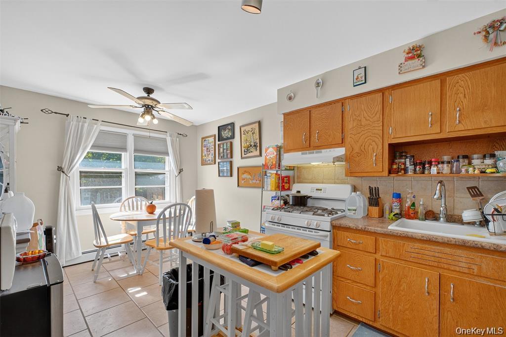 #7 photo, 1668 Route 9, Wappingers Falls , NY 12590