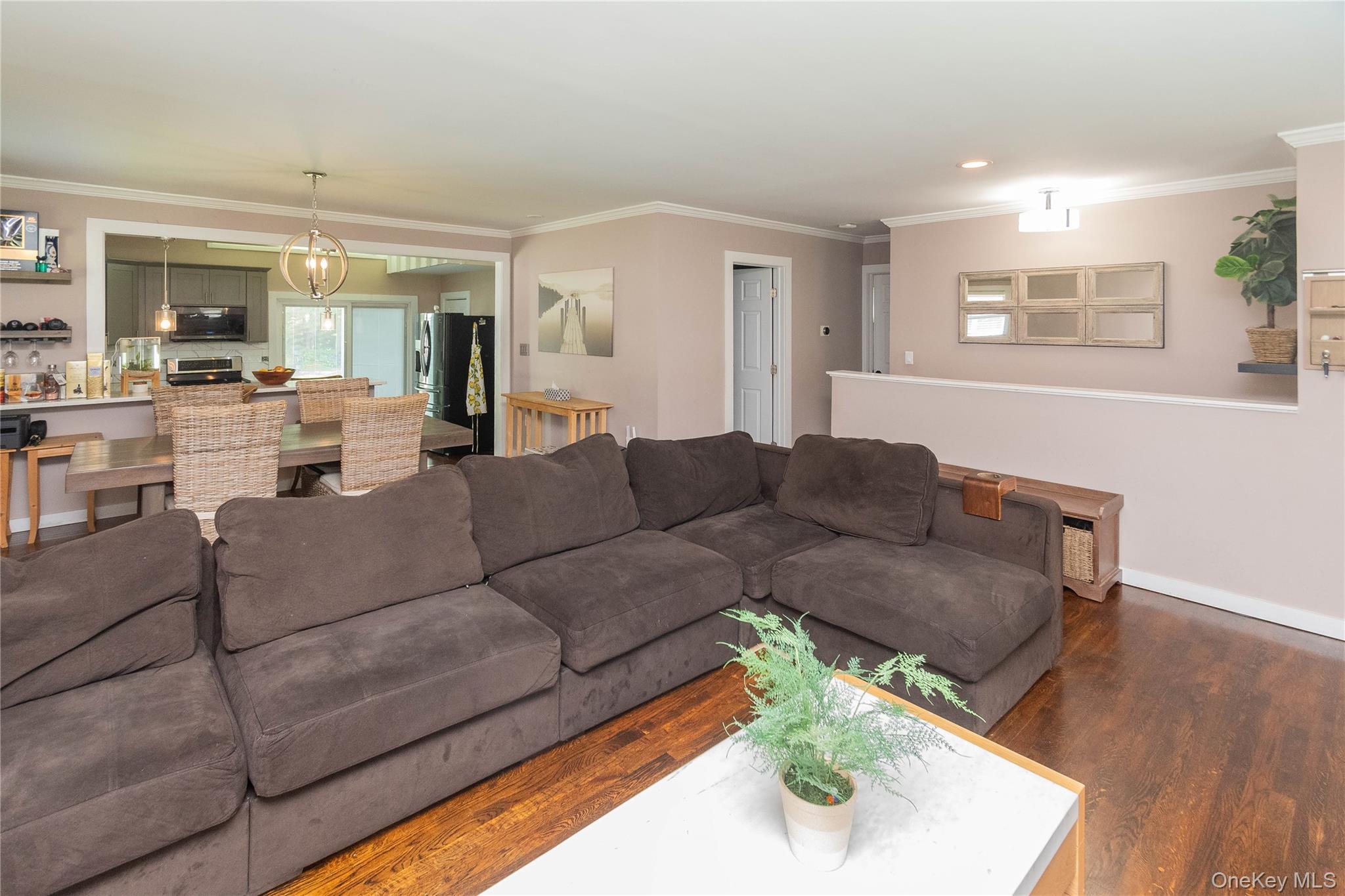 #4 photo, 11 Toomey Drive, Poughkeepsie , NY 12603