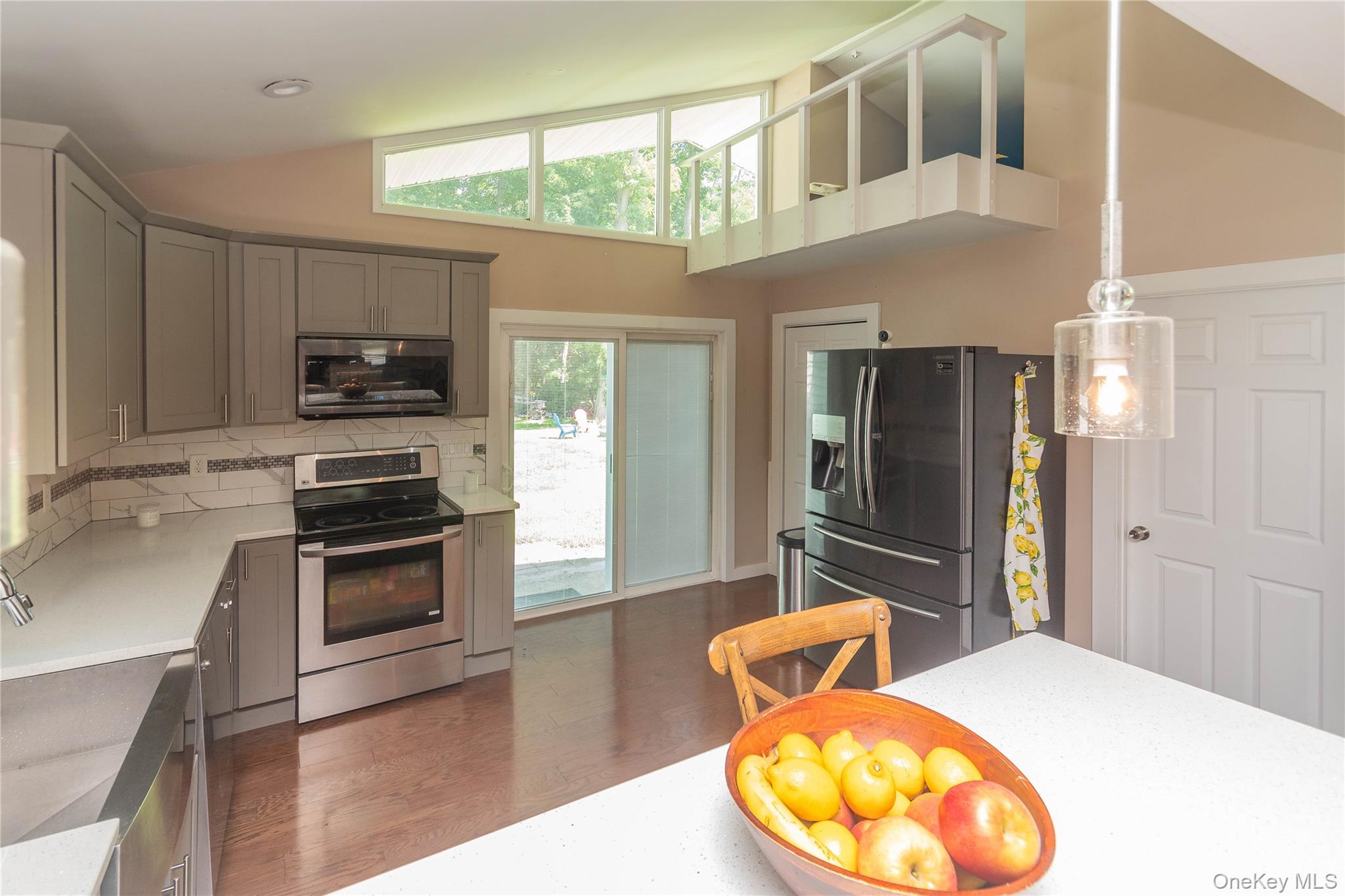 #8 photo, 11 Toomey Drive, Poughkeepsie , NY 12603