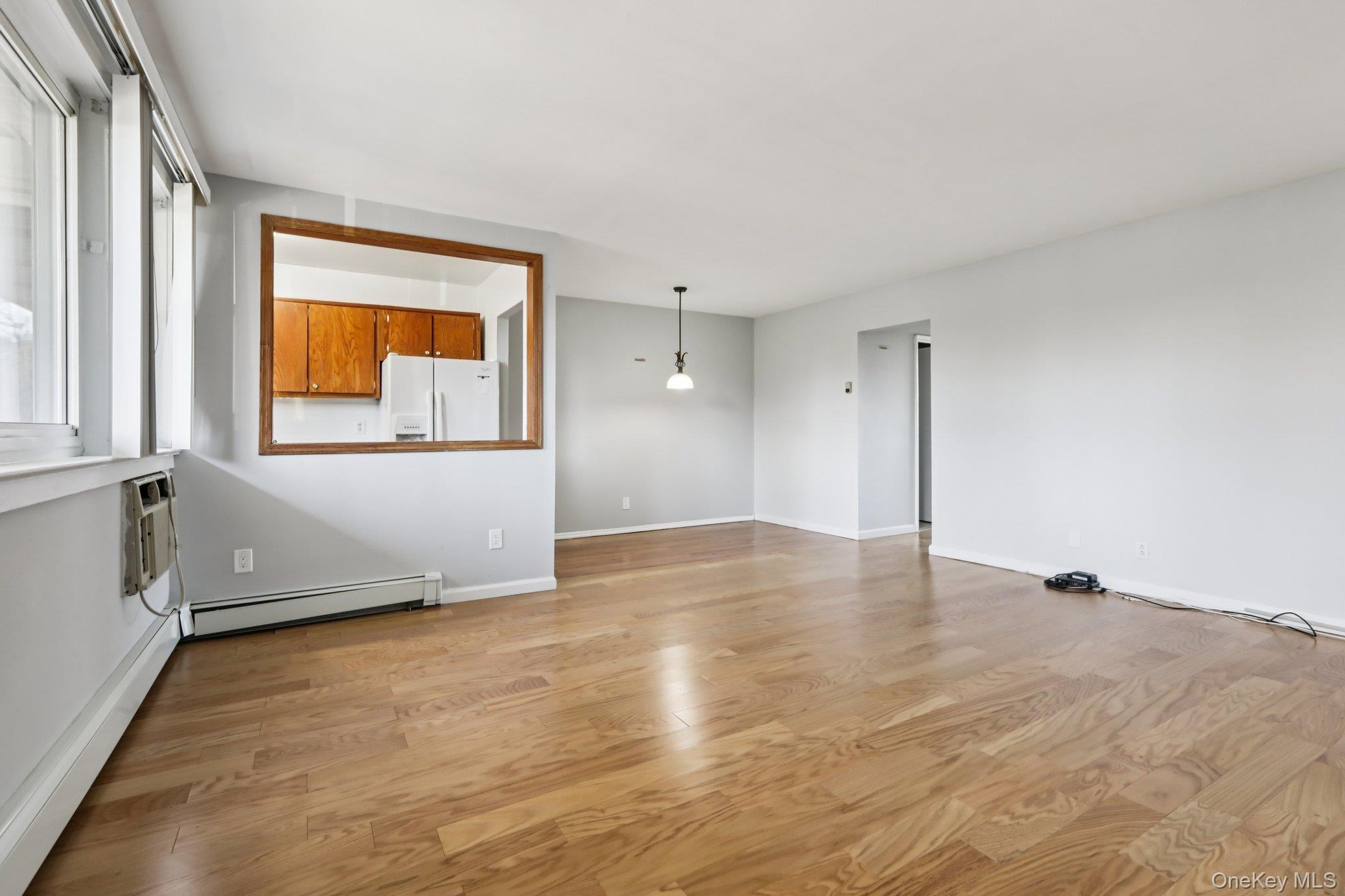 #13 photo, 4 Wyndover Woods Lane, White Plains , NY 10603