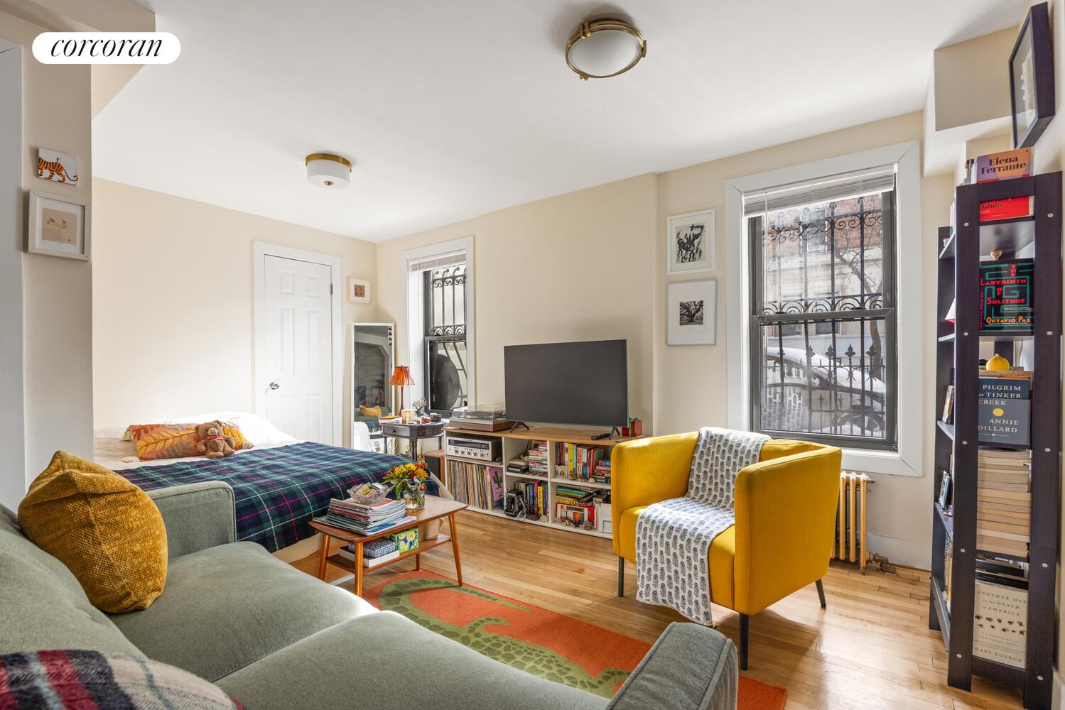 #8 photo, 400 STUYVESANT Avenue, Stuyvesant Heights , NY 11233