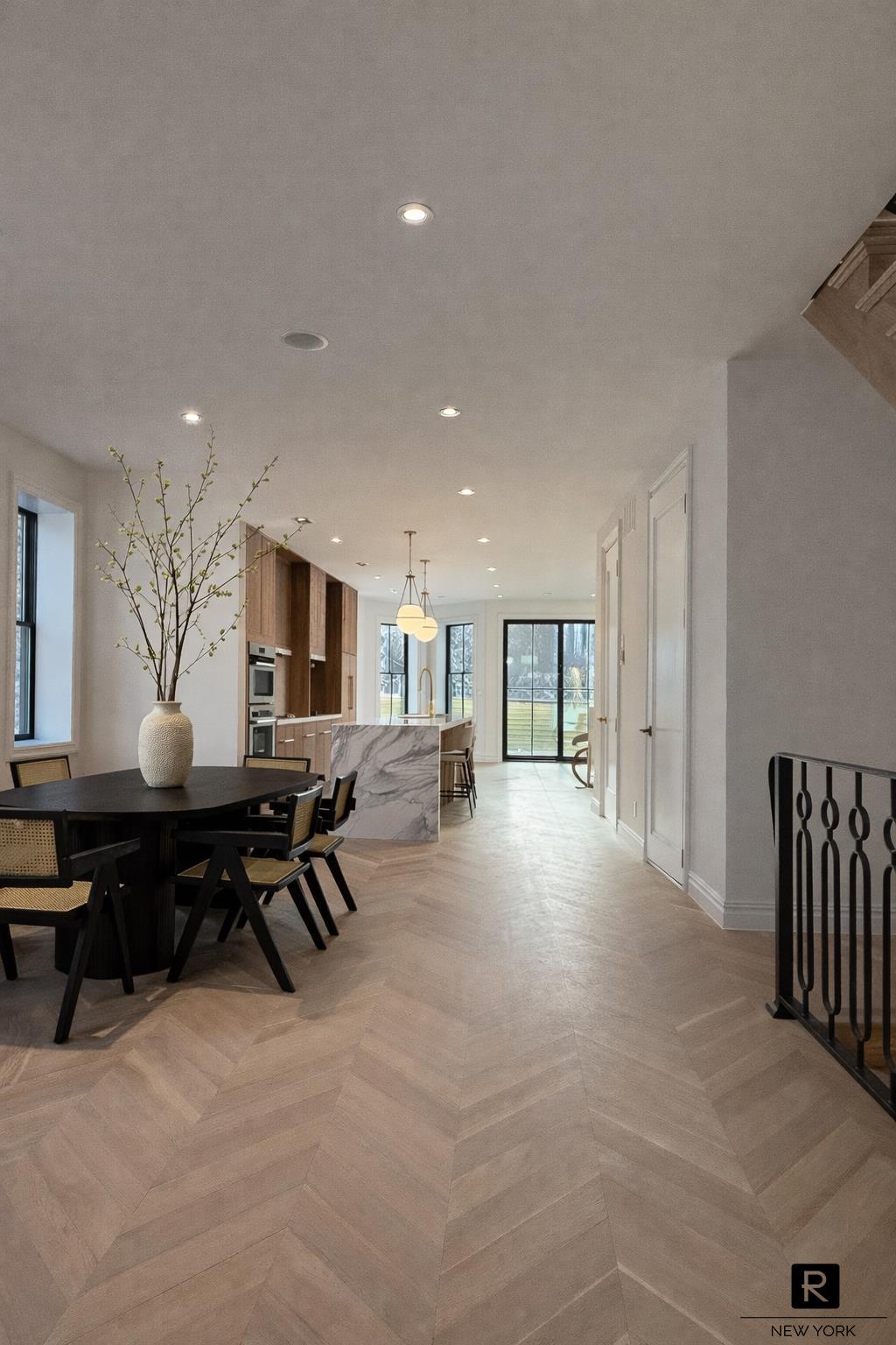 #4 photo, 490 Irving Avenue, Bushwick , NY 11237