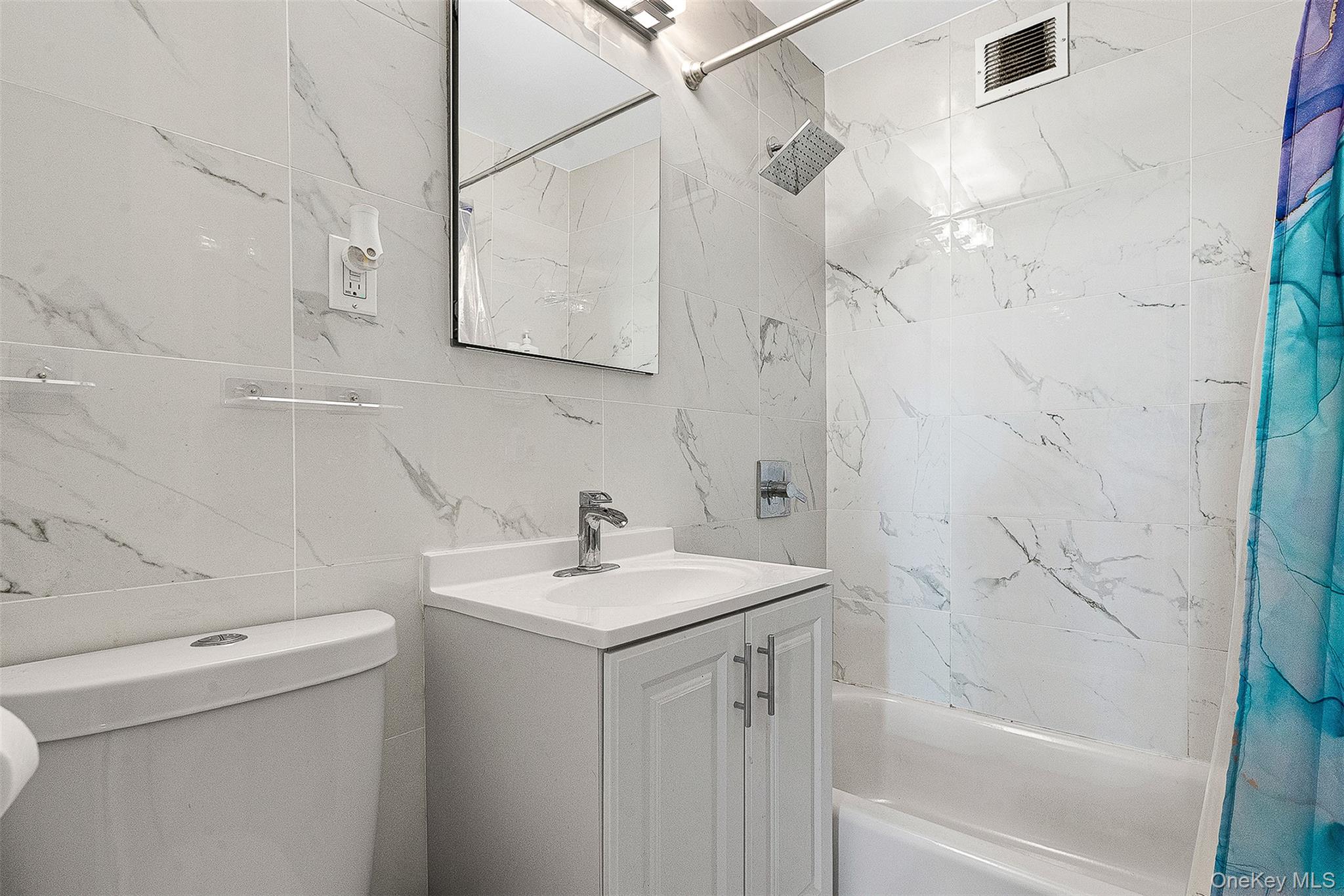 #18 photo, 18-35 Corporal Kennedy Street, 뉴욕퀸즈 Bayside , NY 11360