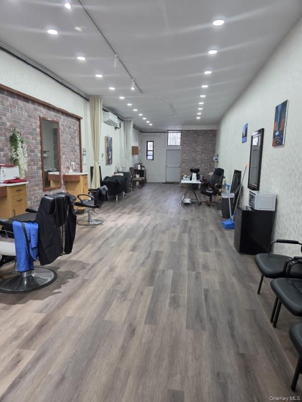 #3 photo, 4 Welwyn Road, नासाउ काउंटी Great Neck , NY 11021